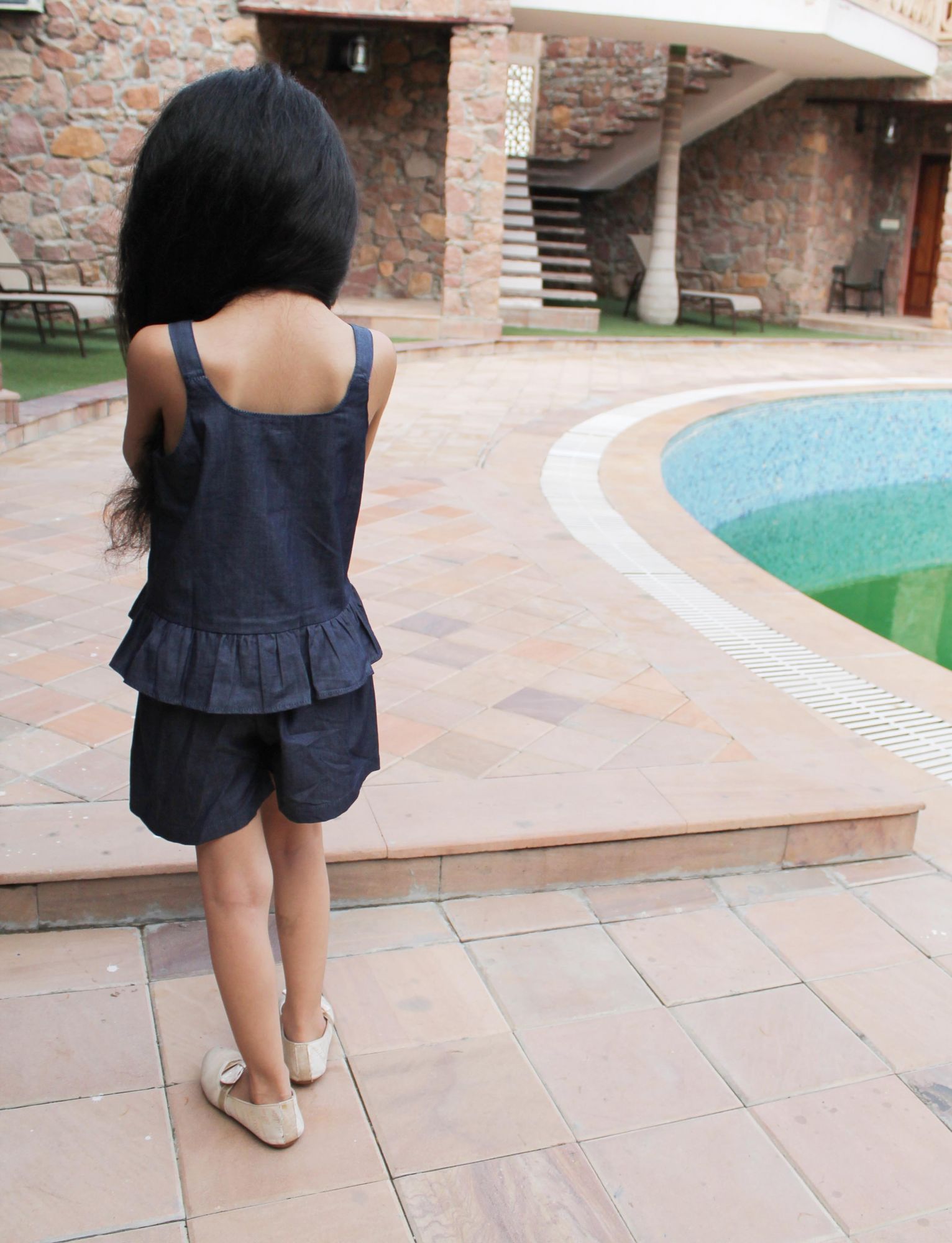 Woonie Sleeveless Solid Colour Top With Shorts - Blue