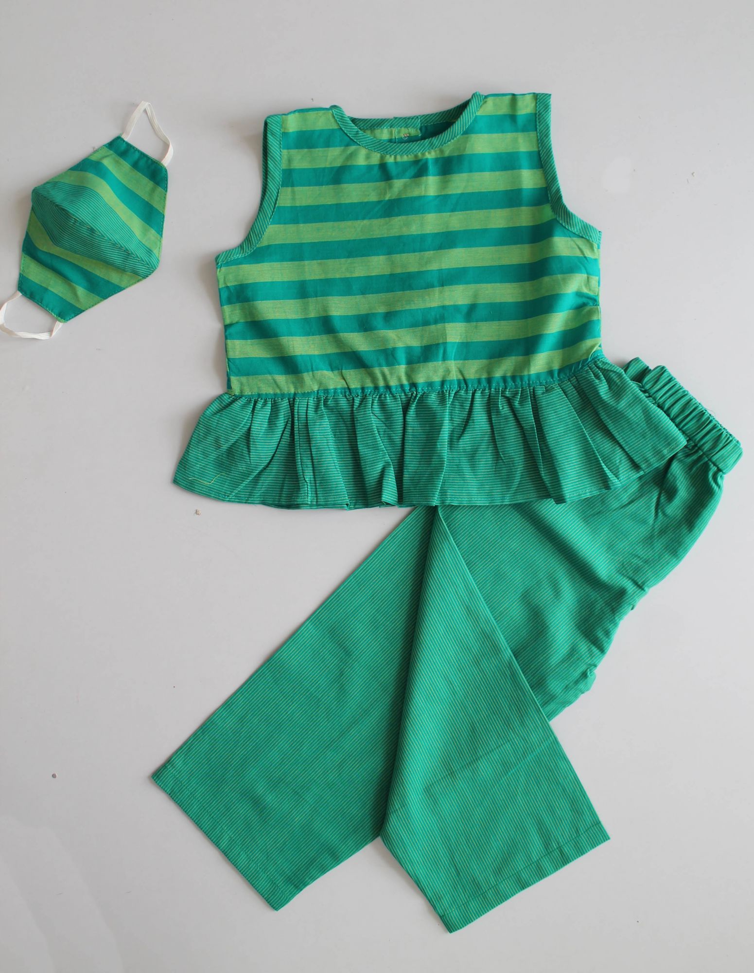 Woonie Sleeveless Striped Top With Pants & Face Mask - Green
