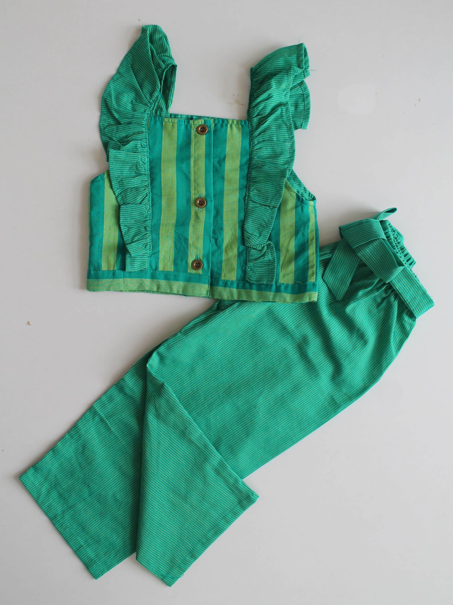 Woonie Sleeveless Ruffled Stripe Top With Pants - Green