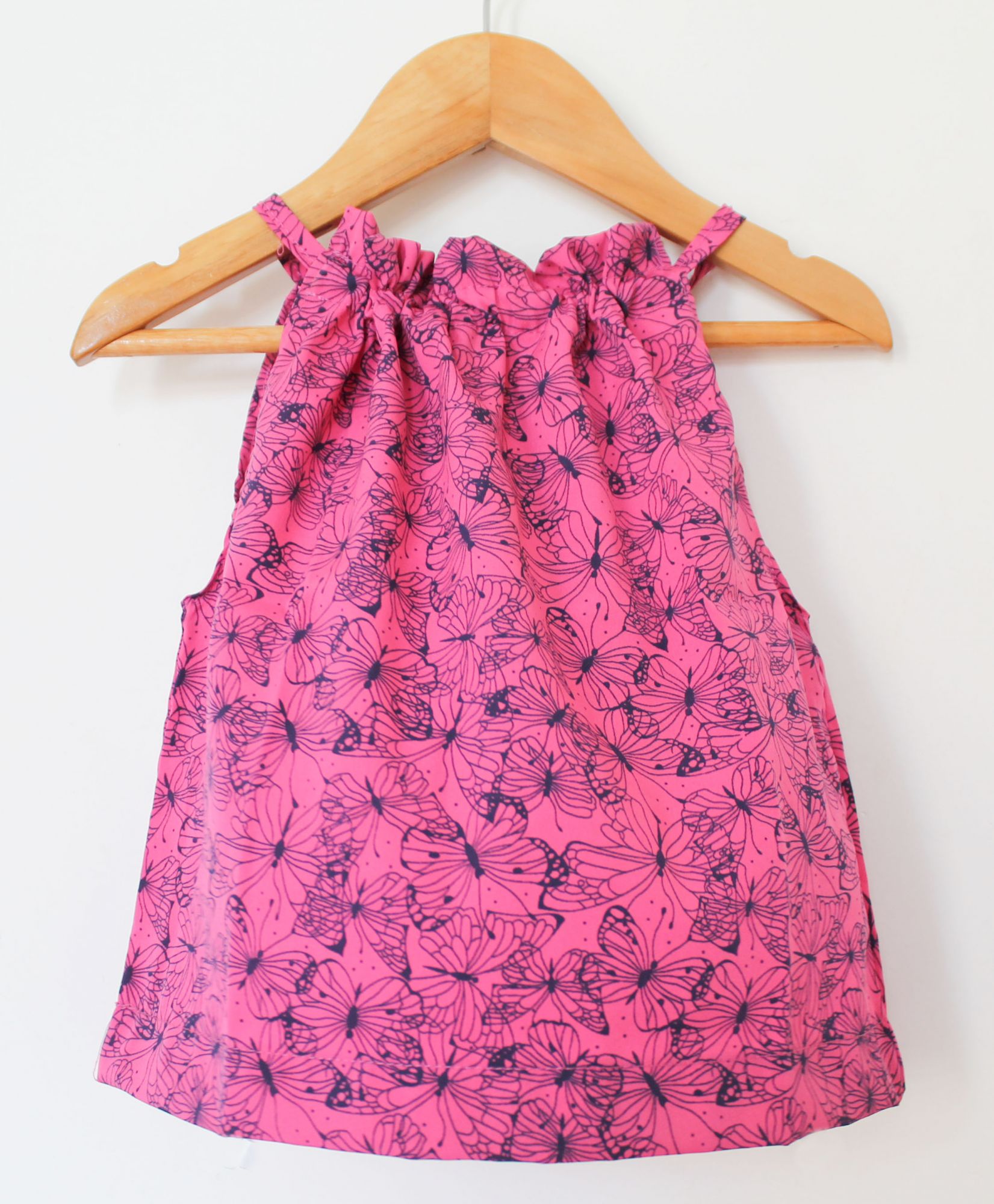 Woonie Sleeveless Butterfly Printed Top And Shorts Set - Pink