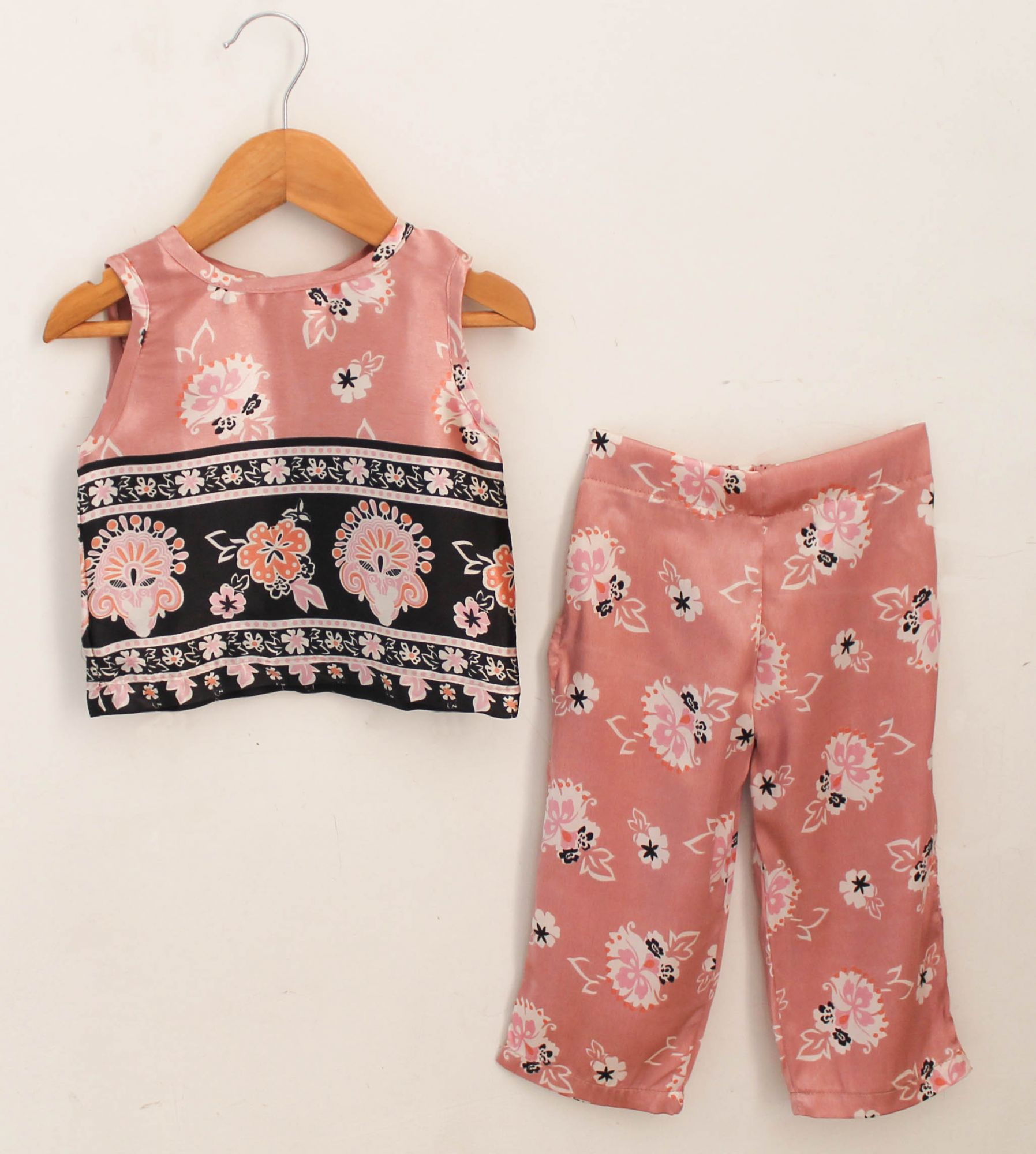 Woonie Sleeveless Printed Set-Pink
