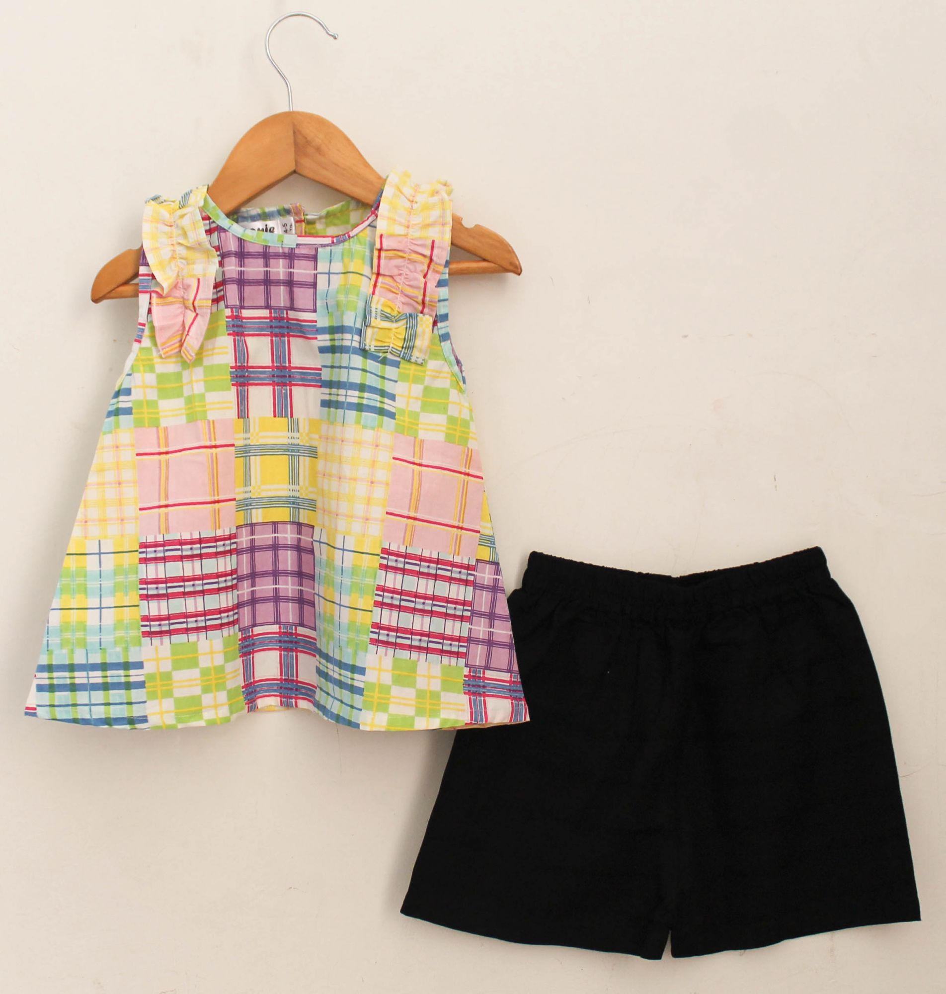 Woonie Sleeveless Checks Print Ruffle Top With Shorts-Multicolored