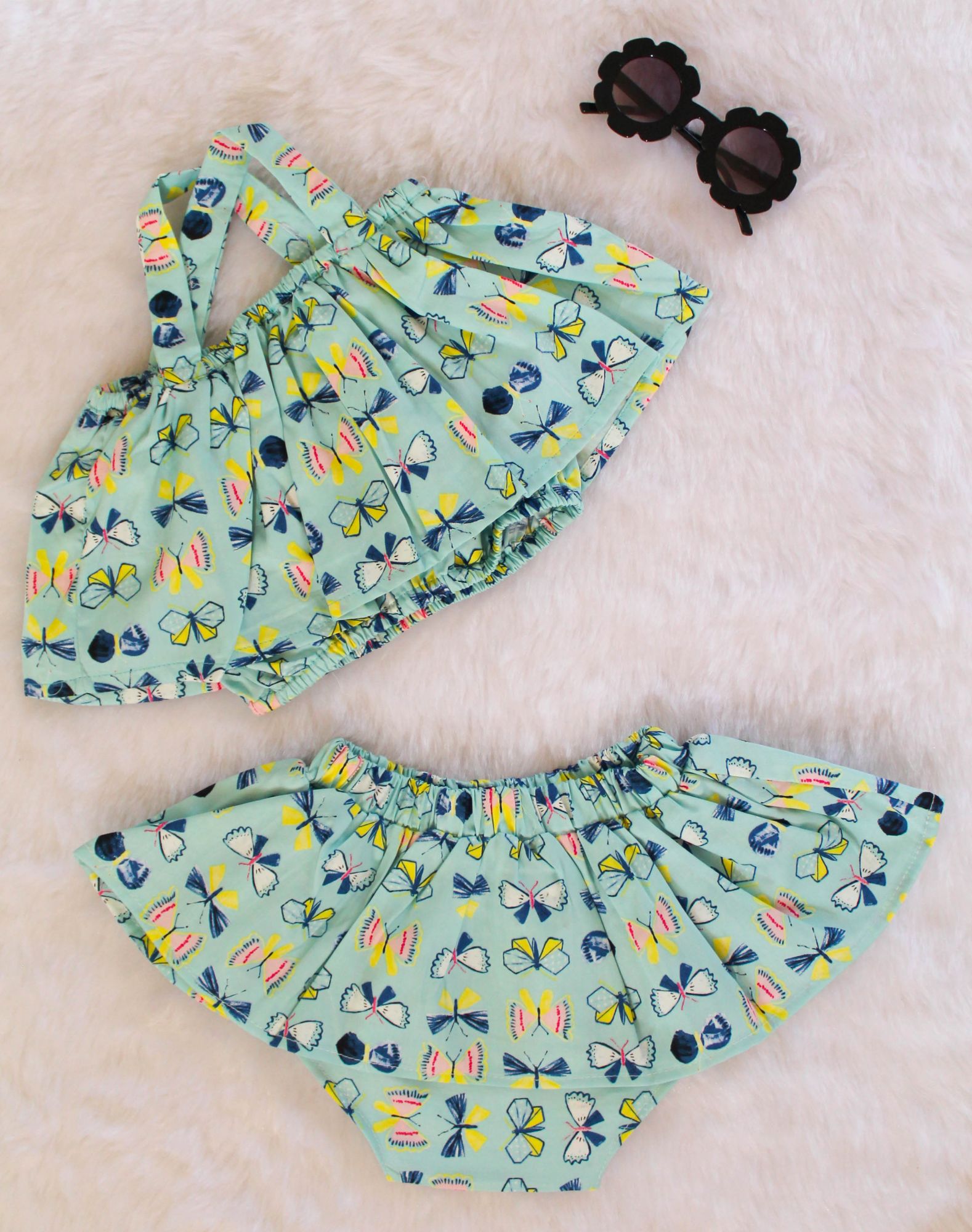 Woonie Sleeveless Stylish Skirt Set With Attached Bloomer Green