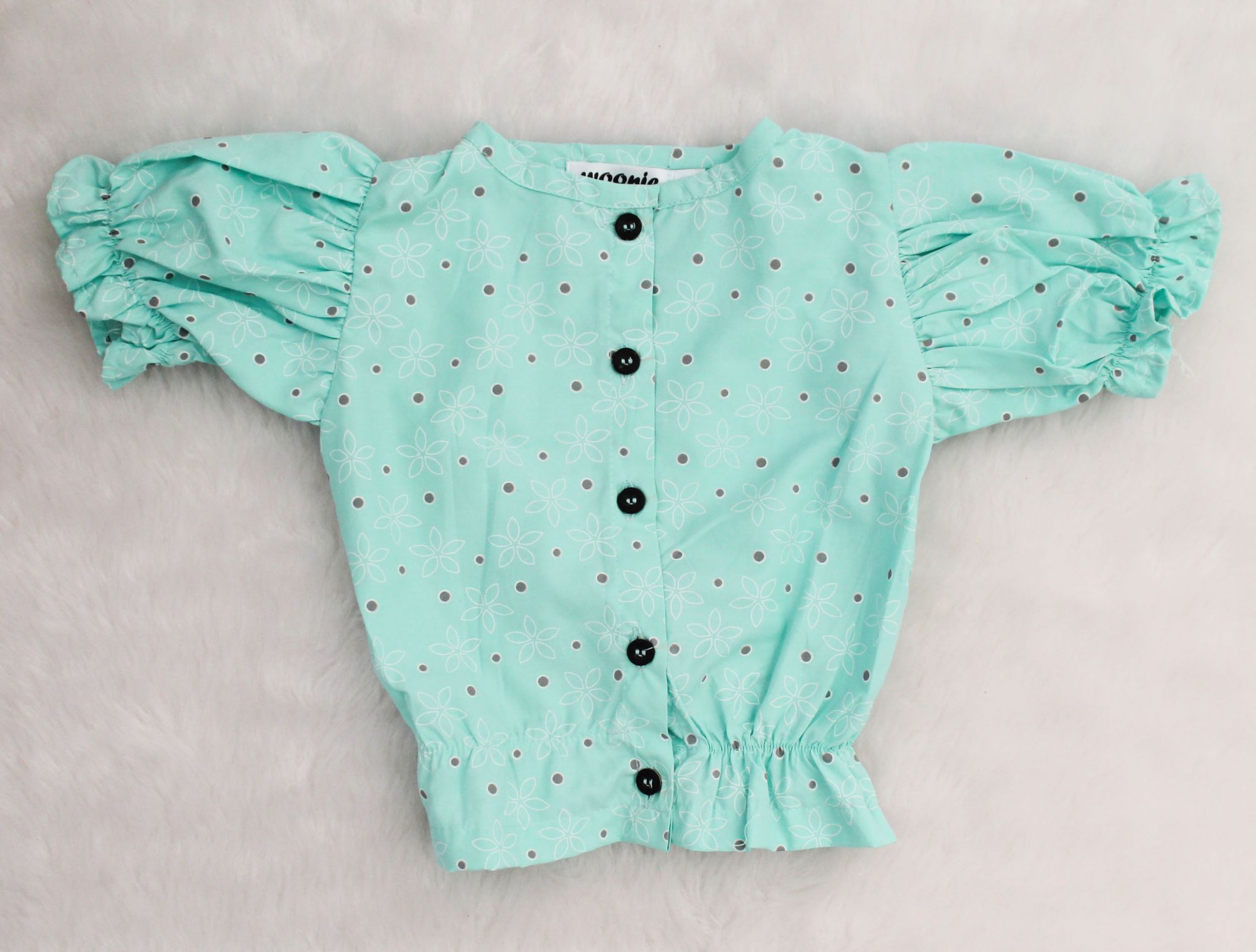 Woonie Puff Sleeves Dot And Floral Motif Print Top With Frill Detail Shorts - Green