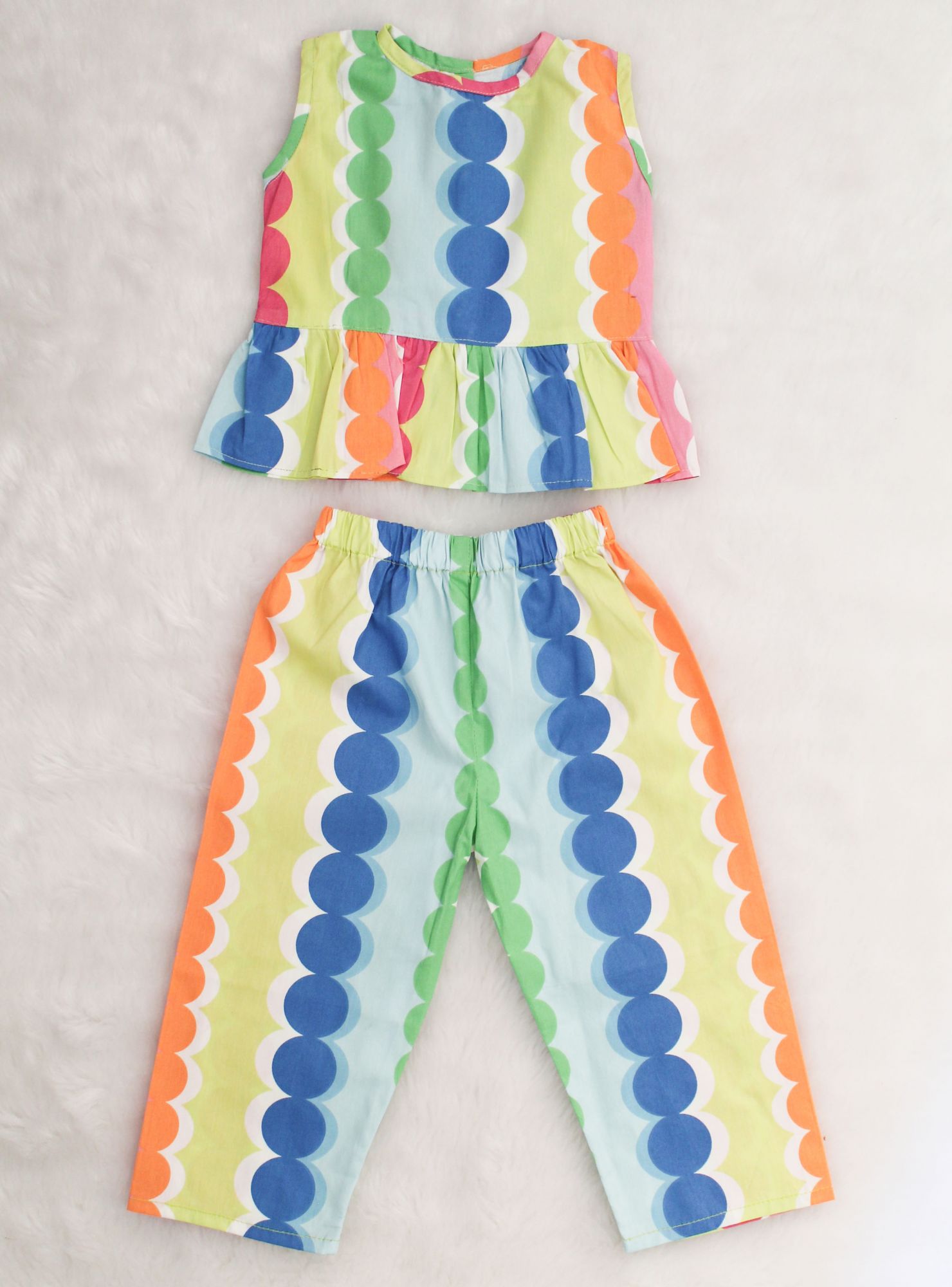 Woonie Sleeveless Bubble Printed Top With Bottom  Multicolored
