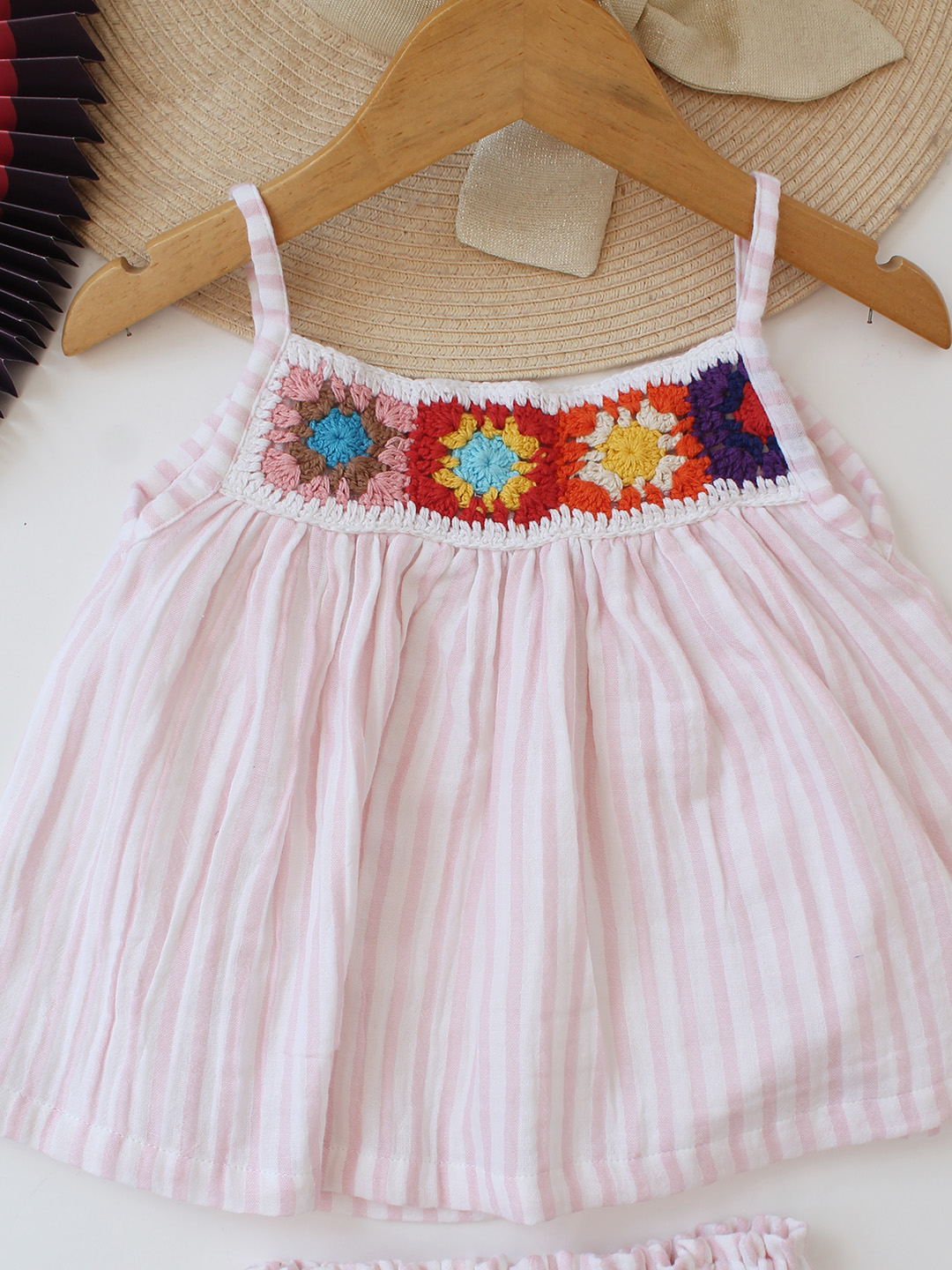 Woonie Floral Crochet Designed Top & Coordinating Shorts Set - Pink