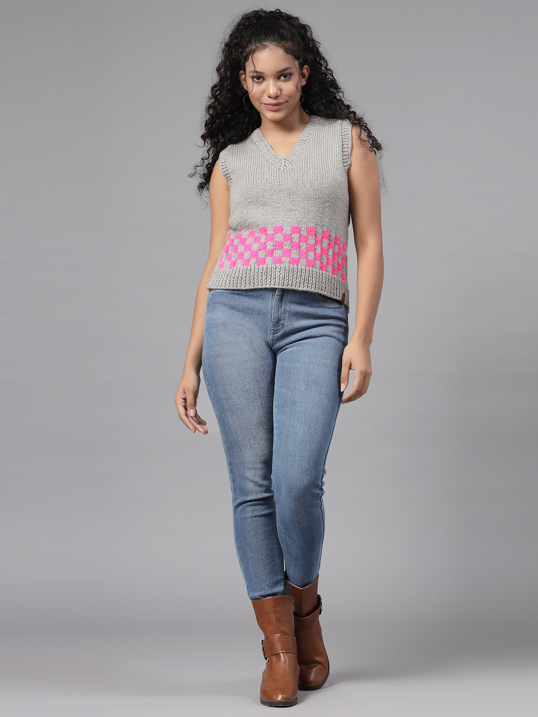 Hand Knitted Cute Checked Sweater Vest for Women - Grey