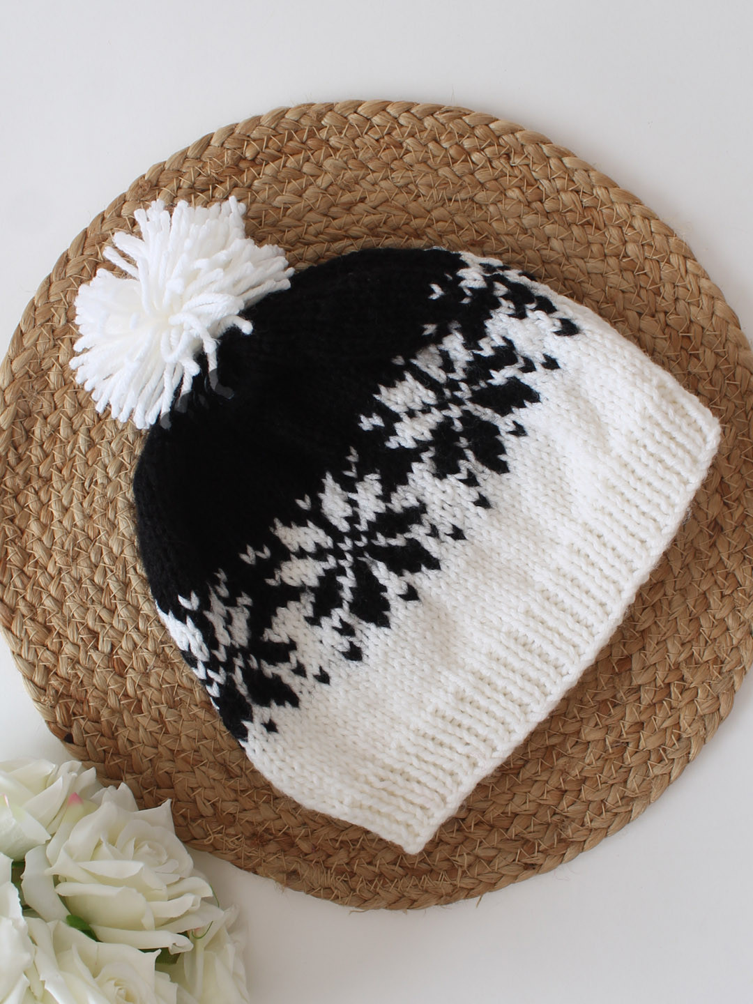 Hand Knitted Intarsia Pom-Pom Detail Women Wool Cap - Black