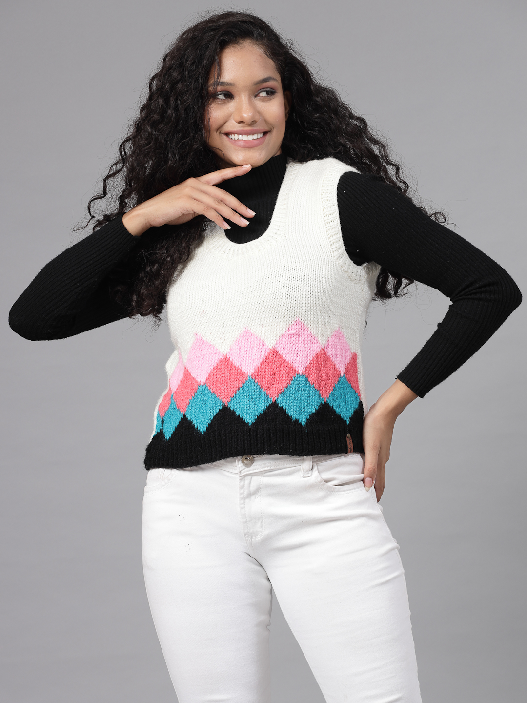 Handknitted Argyle Sweater for Women - Cream