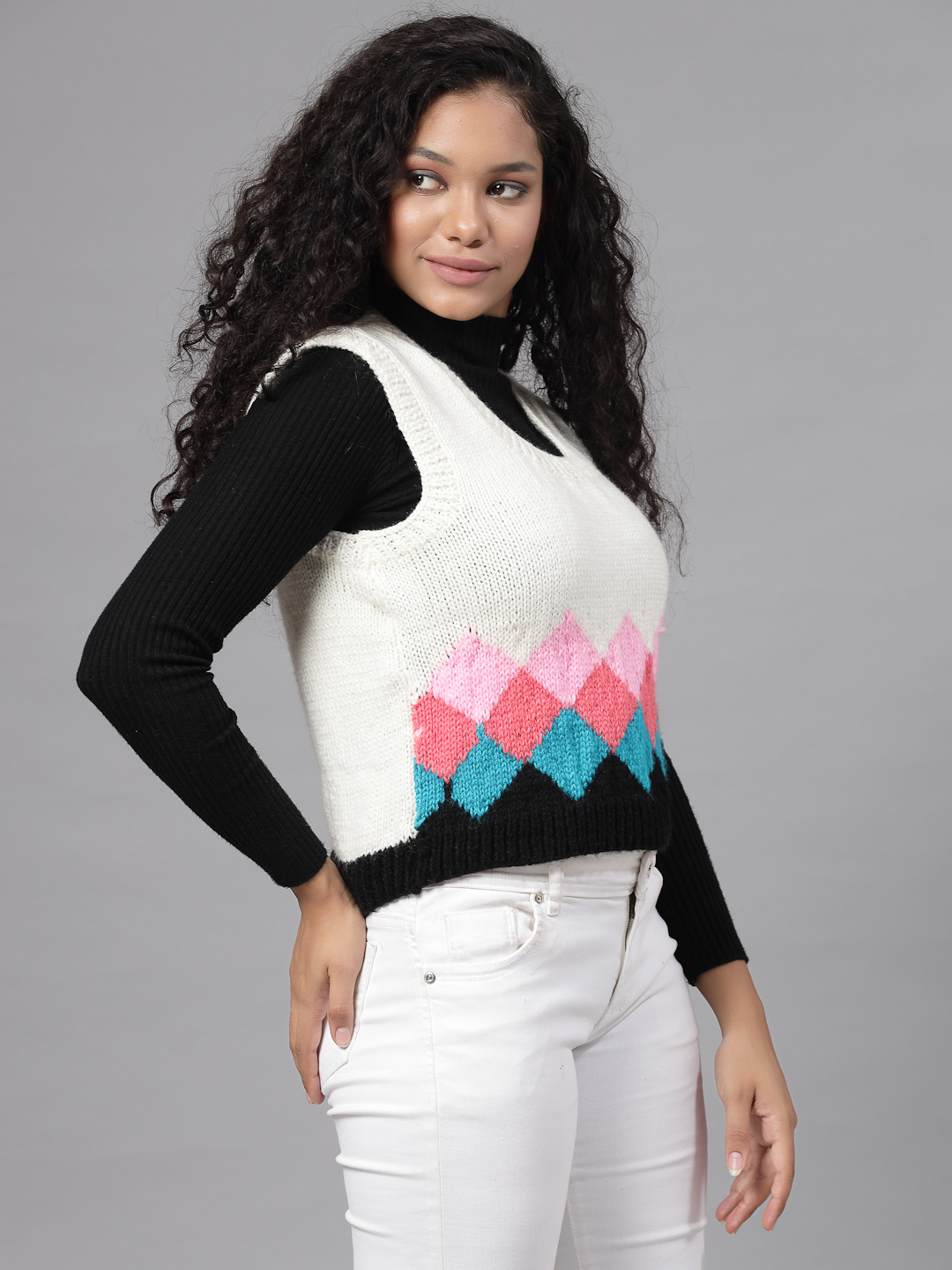 Handknitted Argyle Sweater for Women - Cream