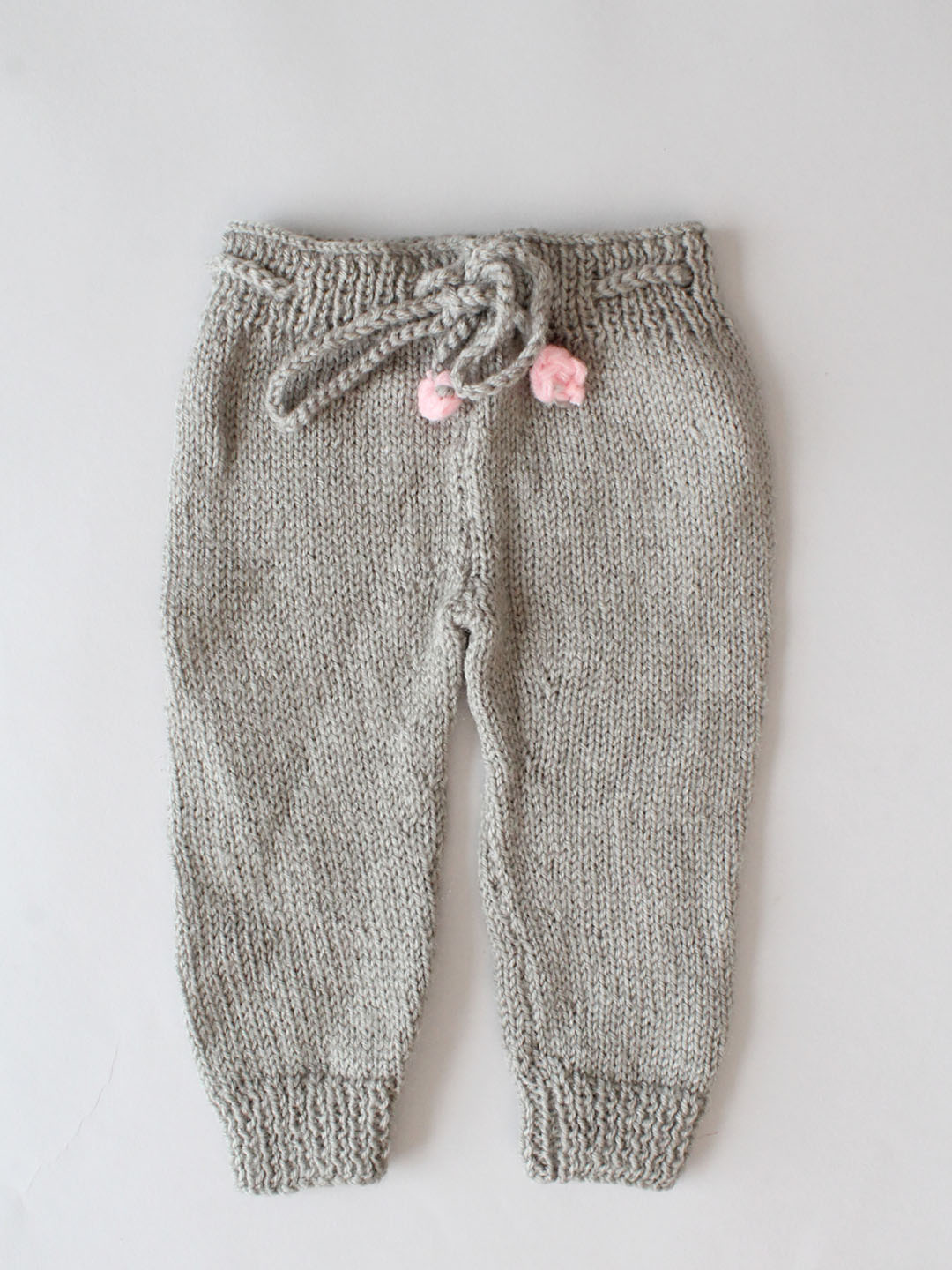 Handknitted Embroidered Ribbed Sweater and Pants Set - Grey