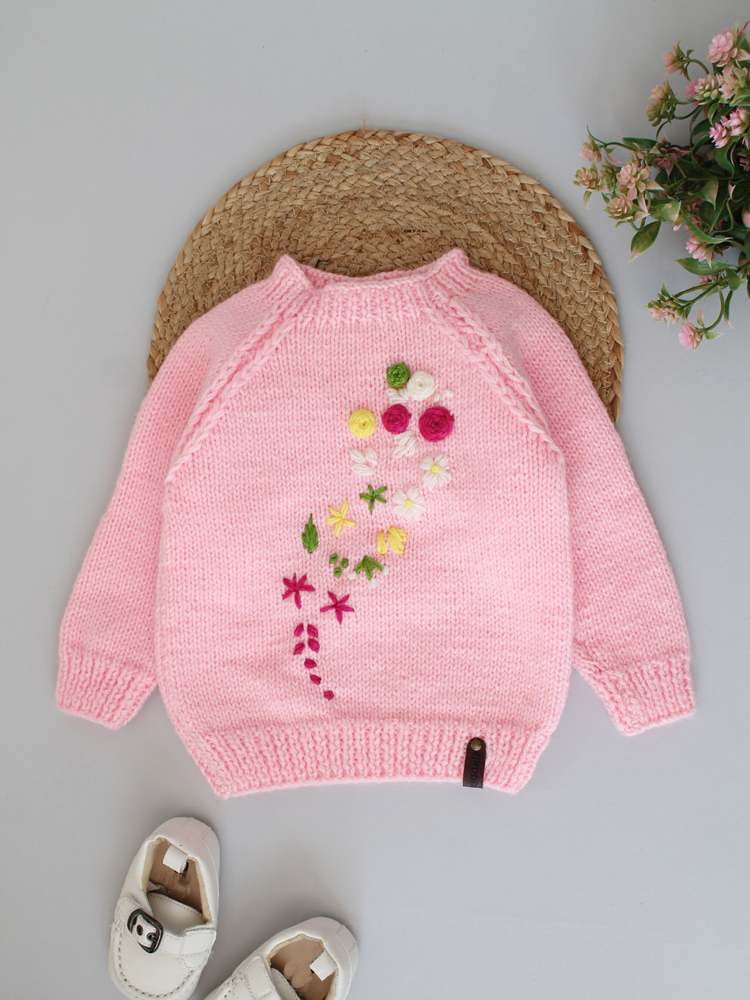 Handknitted Leaf Newborn Embroidered Sweater - Pink