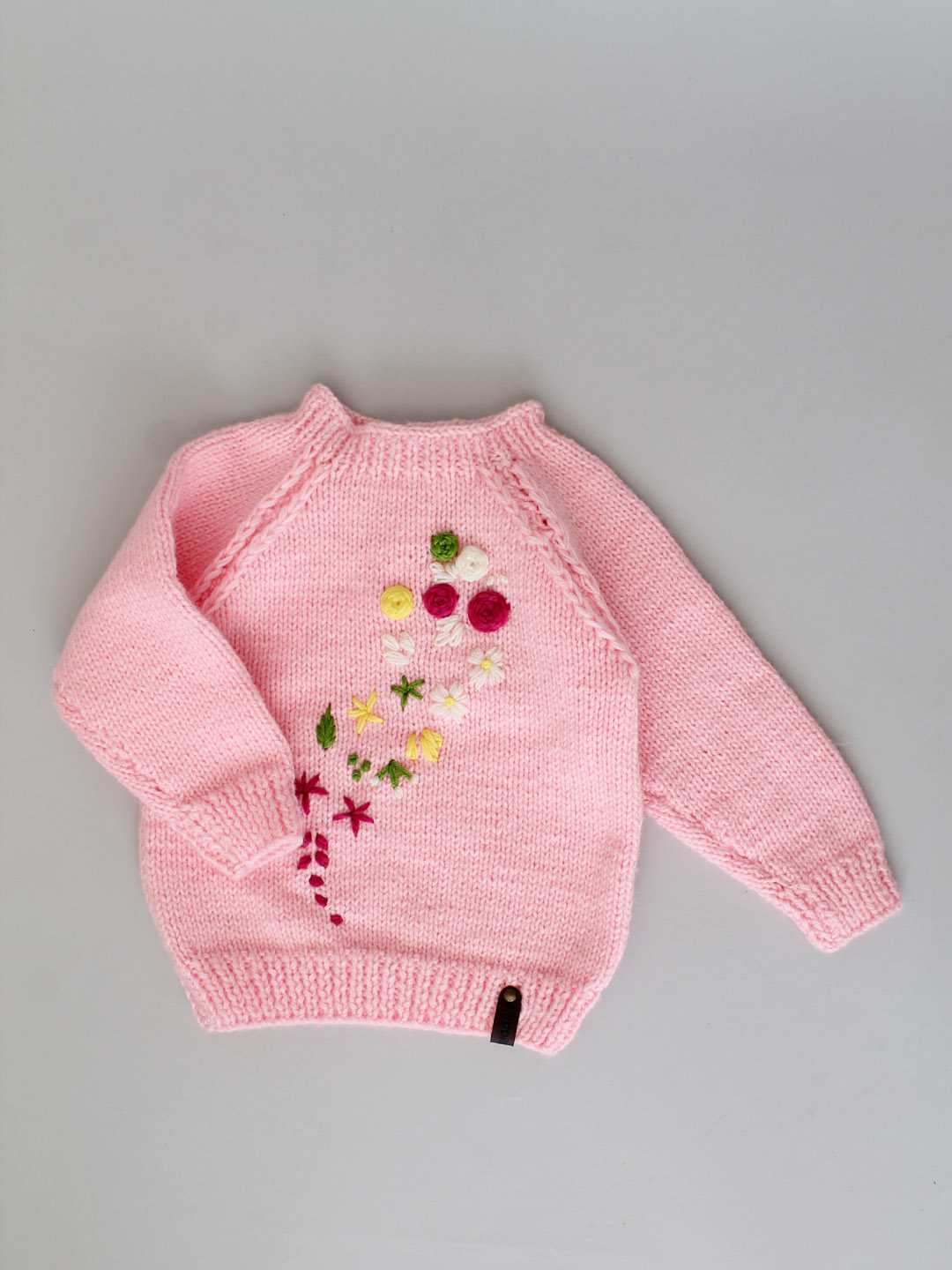 Handknitted Leaf Newborn Embroidered Sweater - Pink