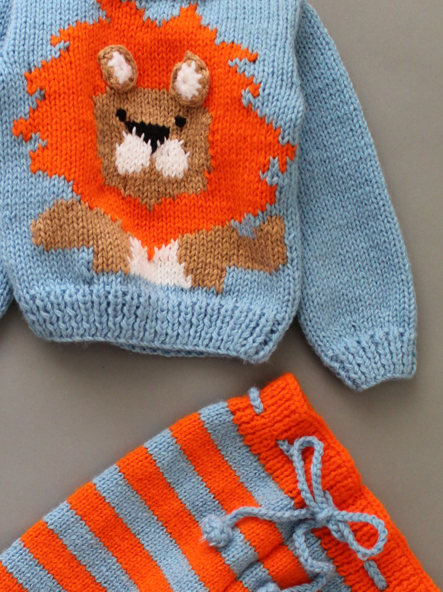 Handknitted Lion Face Matching Sweater and Pants Set - Blue