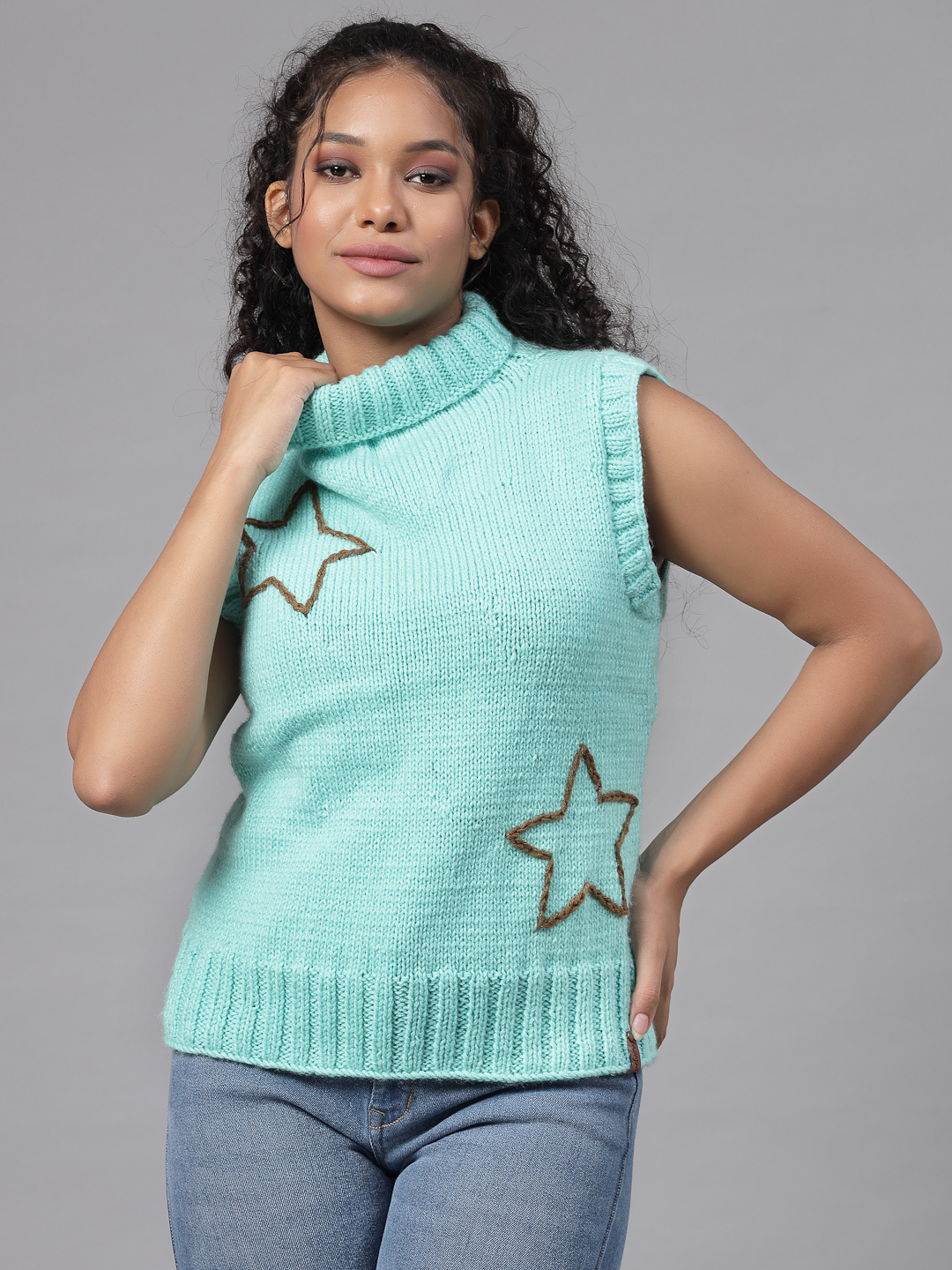 Handknitted Polo Neck Star Embroidery Pullover for Women