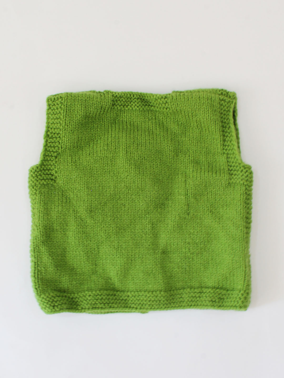 Handknitted Sleeveless Cloud & Bow Detailing Sweater - Green