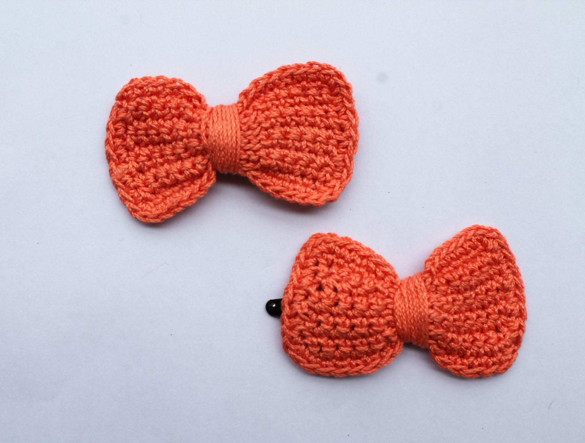 Handmade Crochet Bow Tic Tac Hair Pins for Girls - Orange Woonie