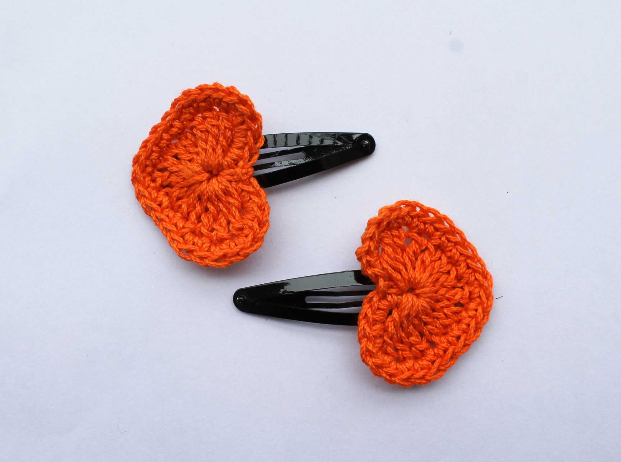Handmade Crochet Heart Tic Tac Hair Pins for Girls - Orange Woonie