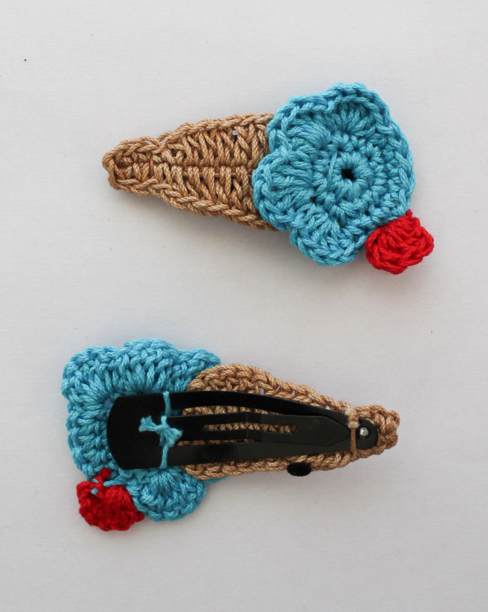 Handmade Crochet Ice Cream Tic Tac Hair Pins for Girls - Blue Woonie