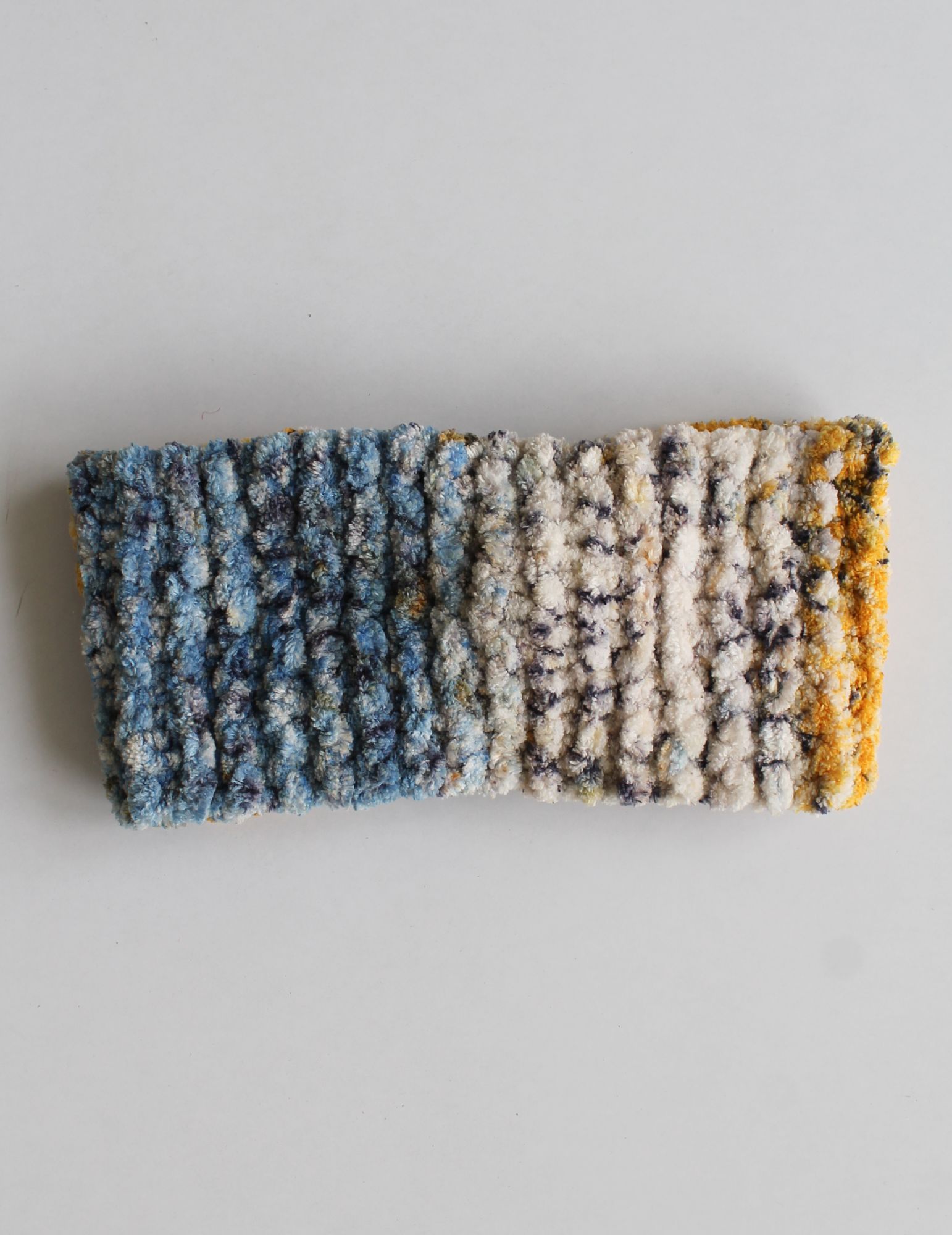 Handknitted Soft Earwarmer for Kids - Multicoloured Woonie