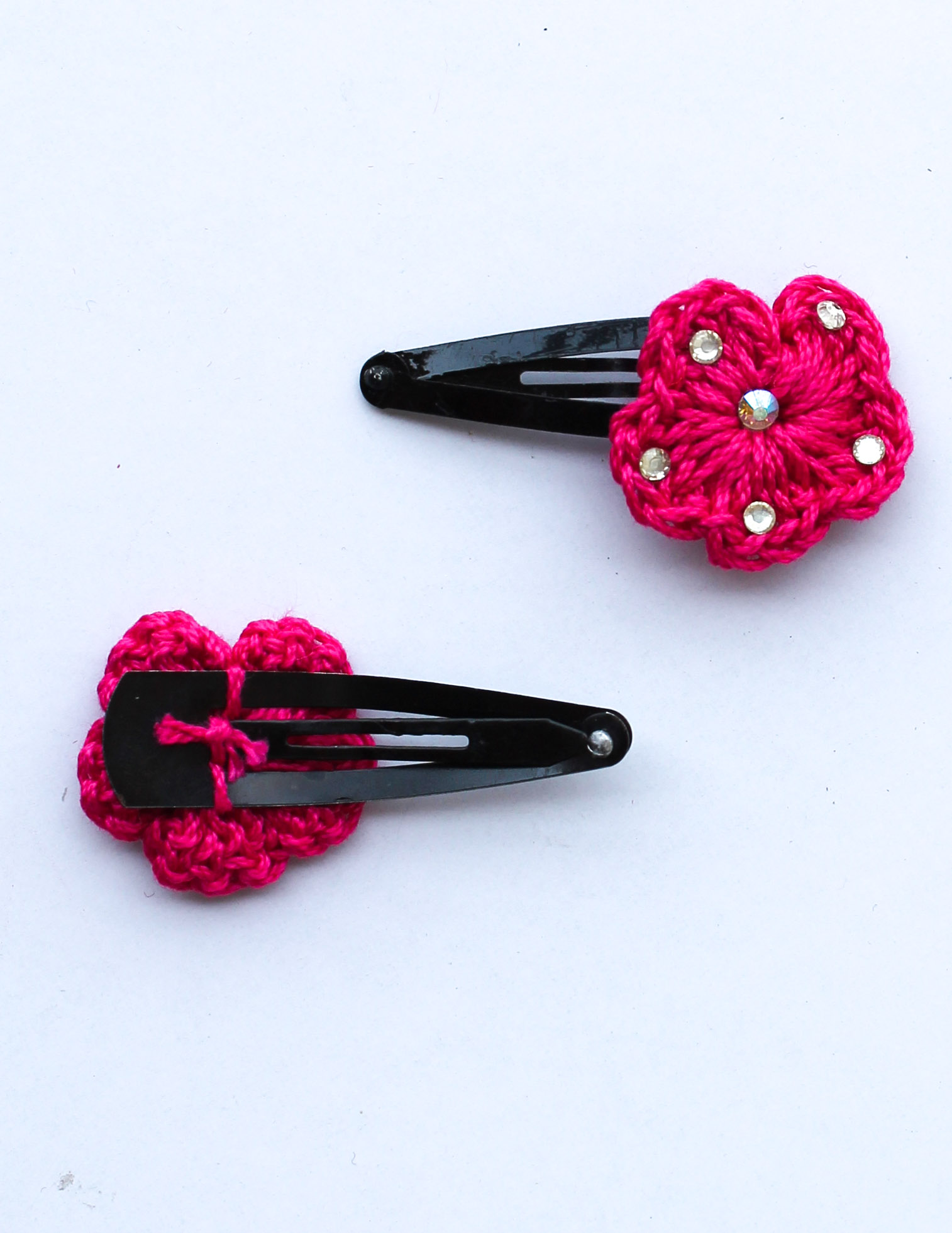 Handmade Crochet Stone Tic Tac Hair Pins for girls - Magenta Woonie