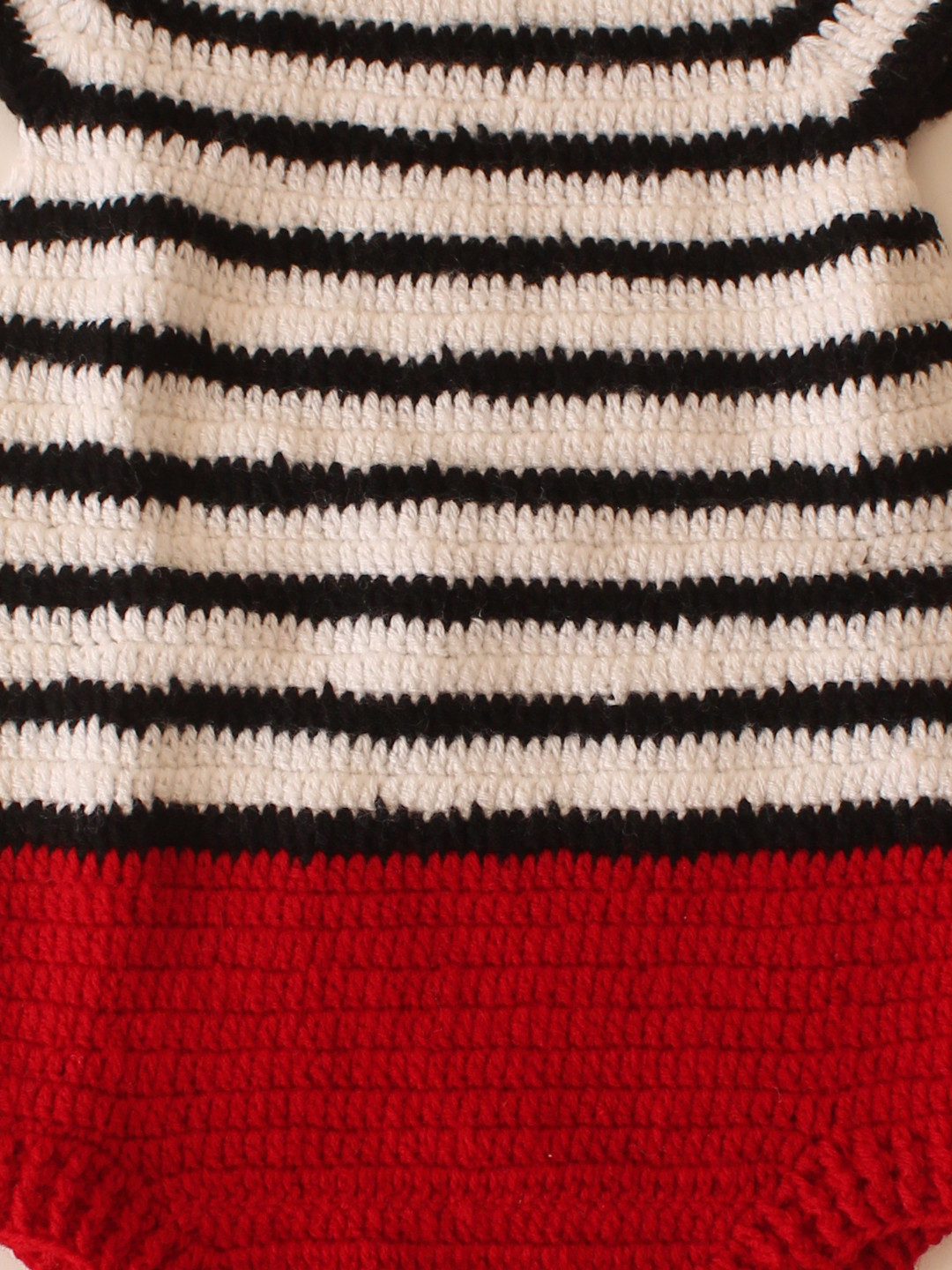 Handmade Striped Pattern Crochet Infants Romper - Black