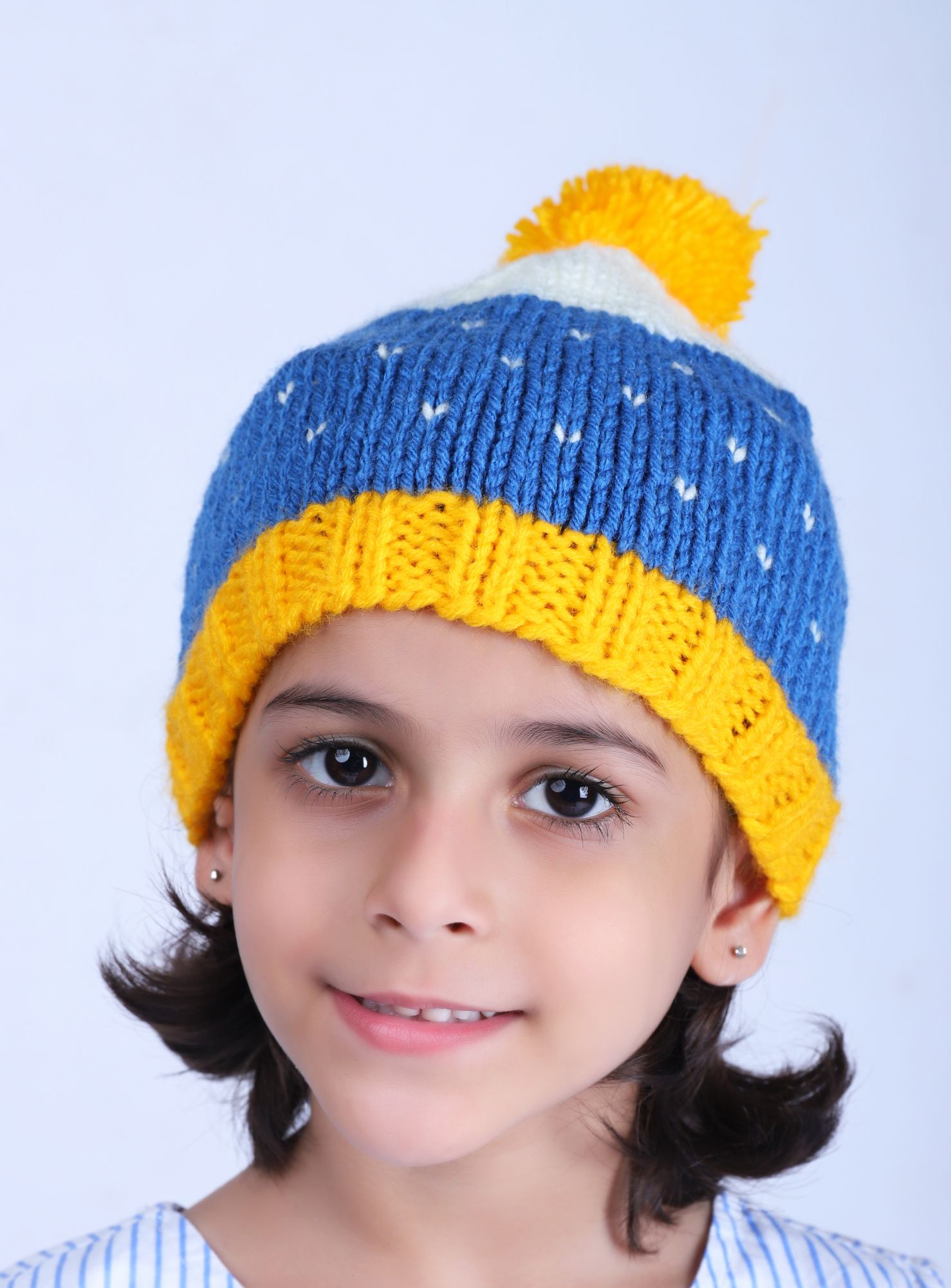 Woonie Handmade Embroidery Pom Pom Cap - Blue