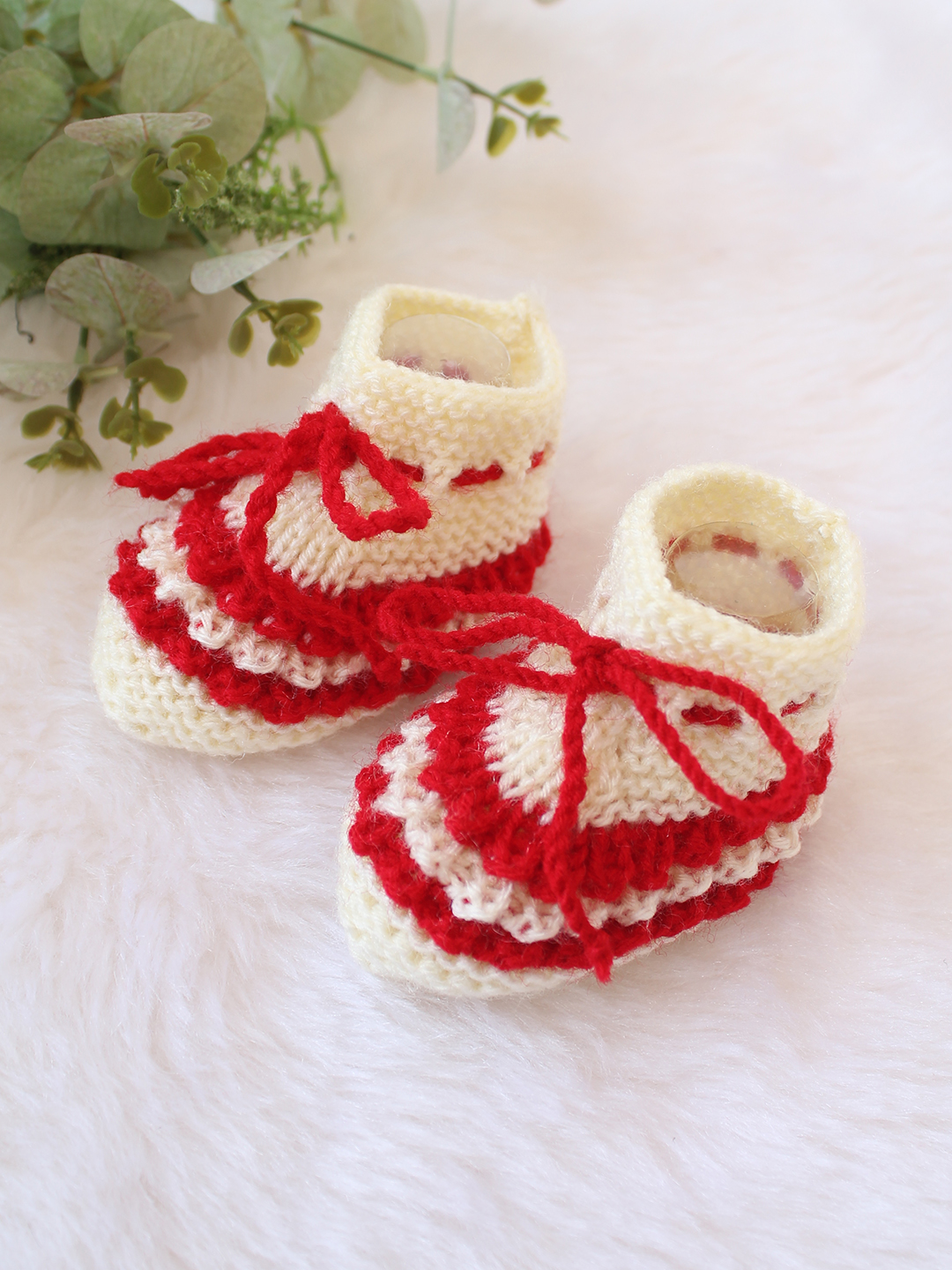Woonie Handknitted Self Design Booties - Cream