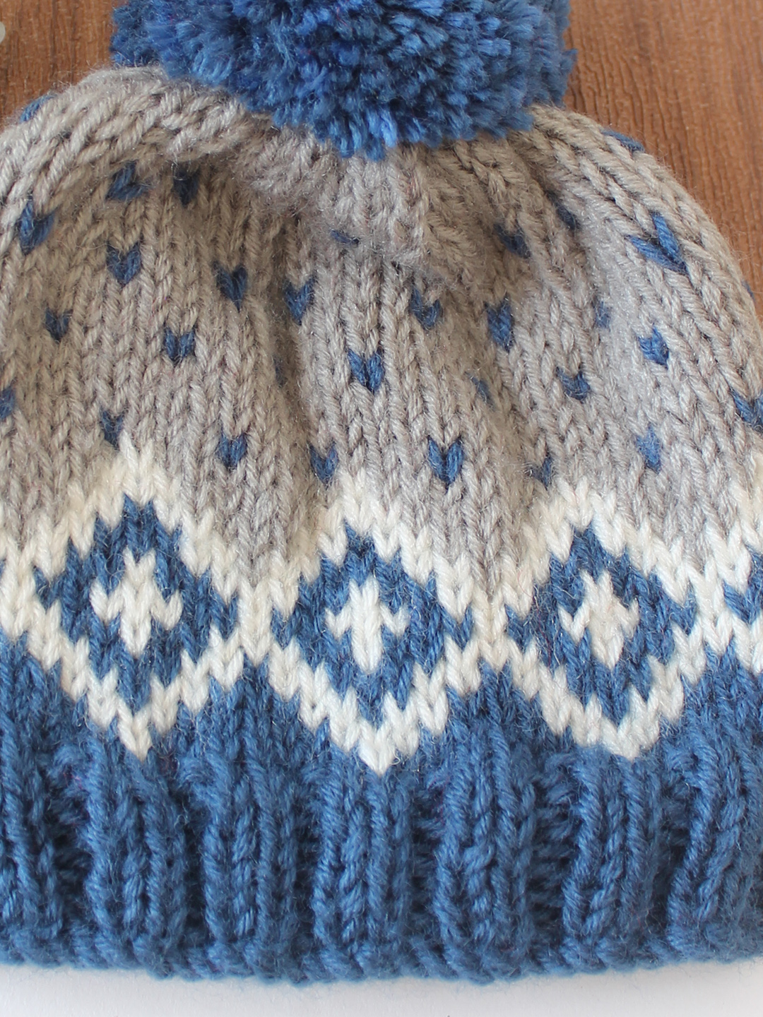 Woonie Handknitted Fair Isle Design Cap - Light Grey