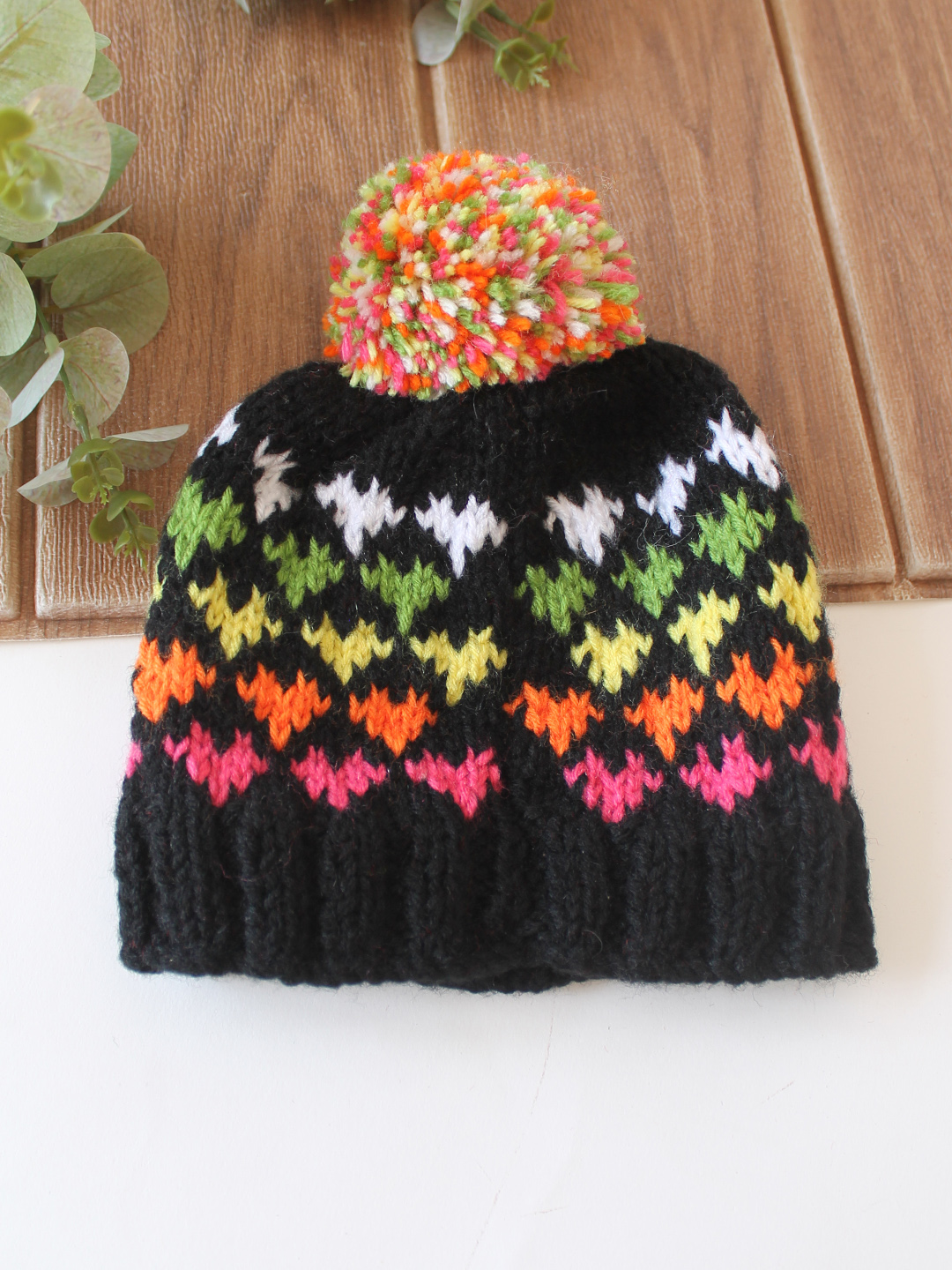 Woonie Handknitted Heart with Pom Pom Designed Cap - Black