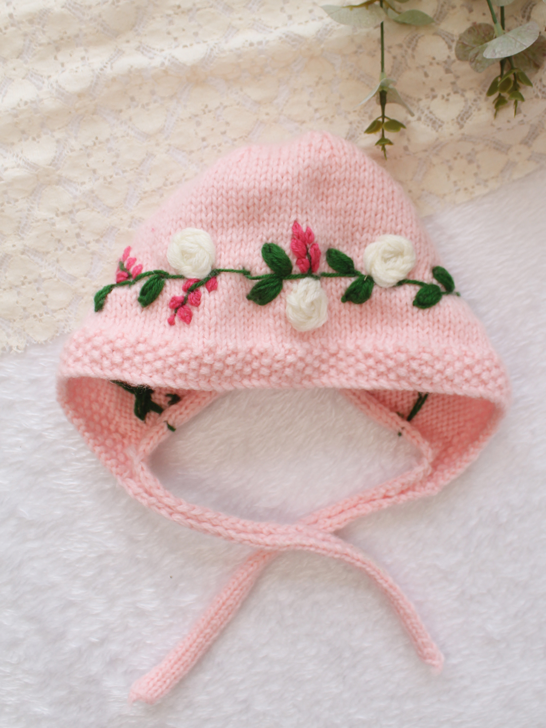 Woonie Handknitted Floral Embroidered Designed Cap - Pink