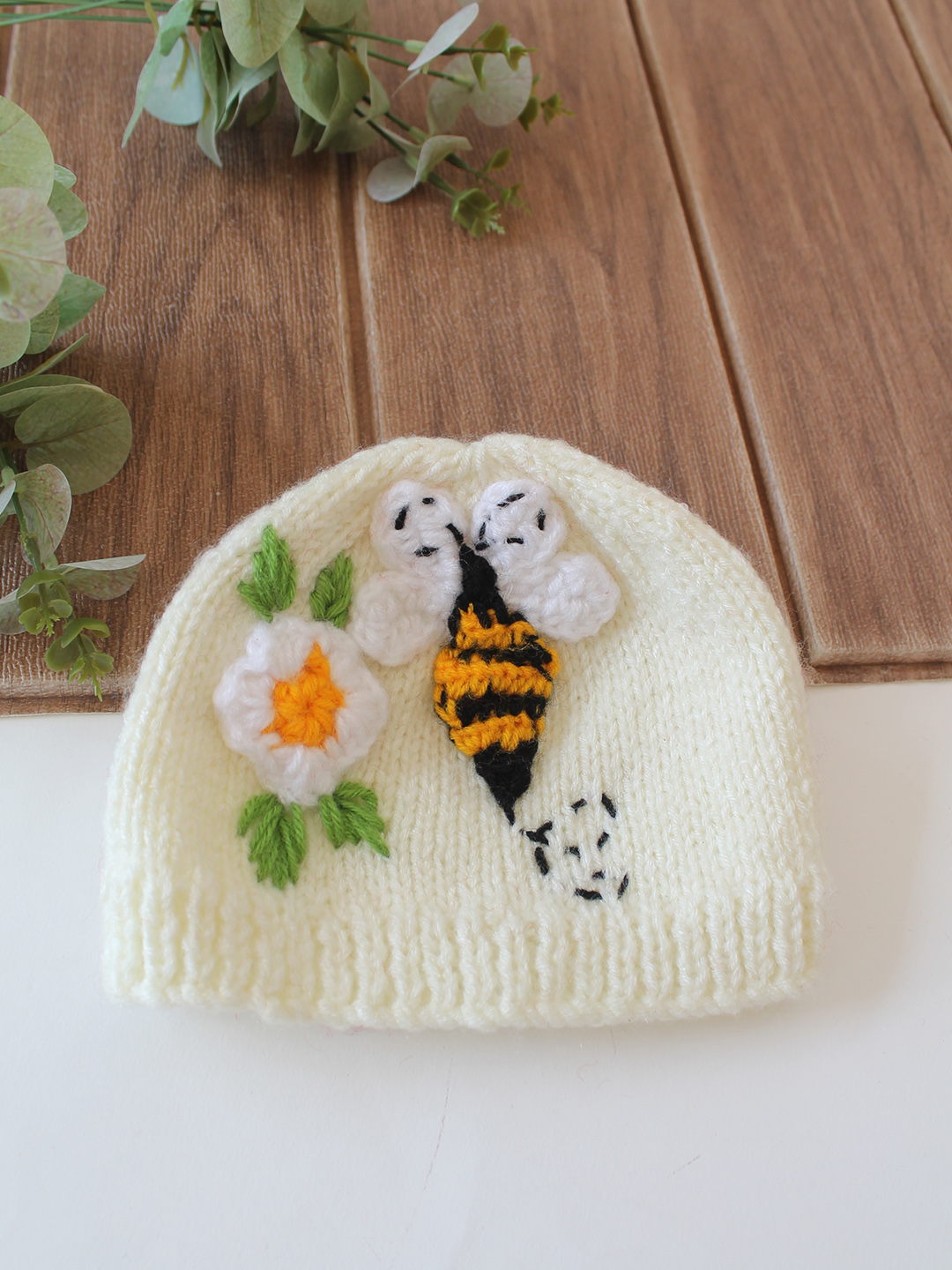 Woonie Handknitted Bee & Floral  Embroidered Designed Cap - Cream
