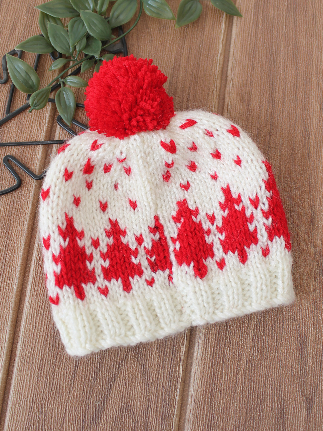 Woonie Handknitted Tree Pattern with Pom Pom Detailed Cap - Cream
