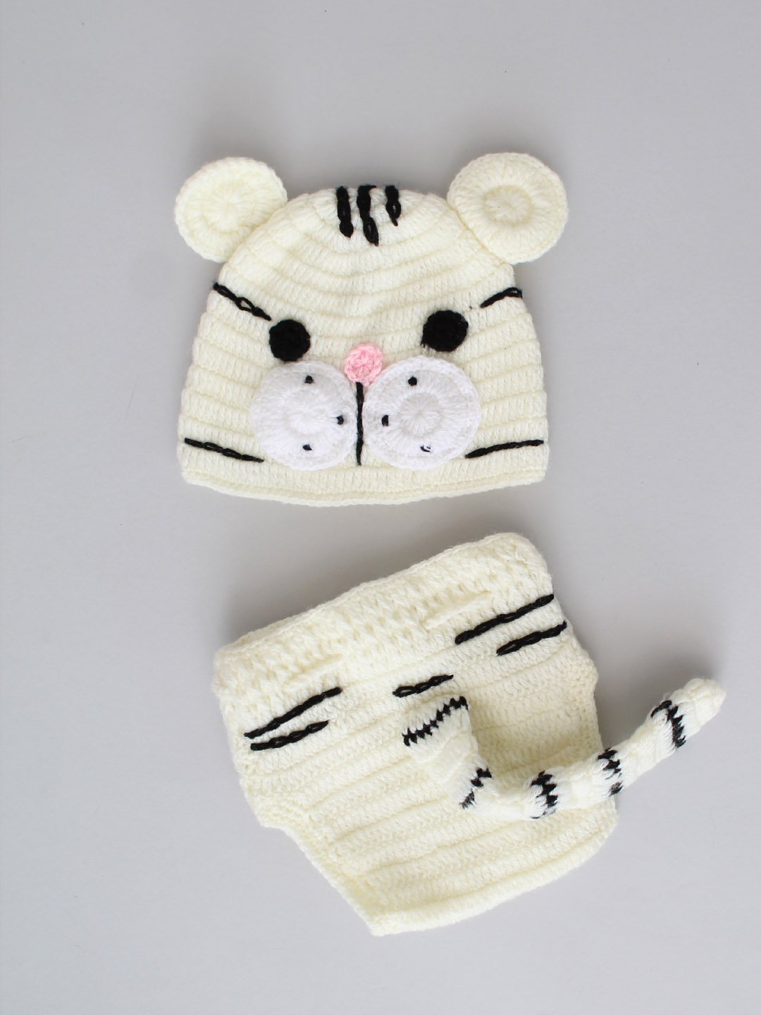 Kitty Design Newborn Shoot Props - Cream Animal Photo Props