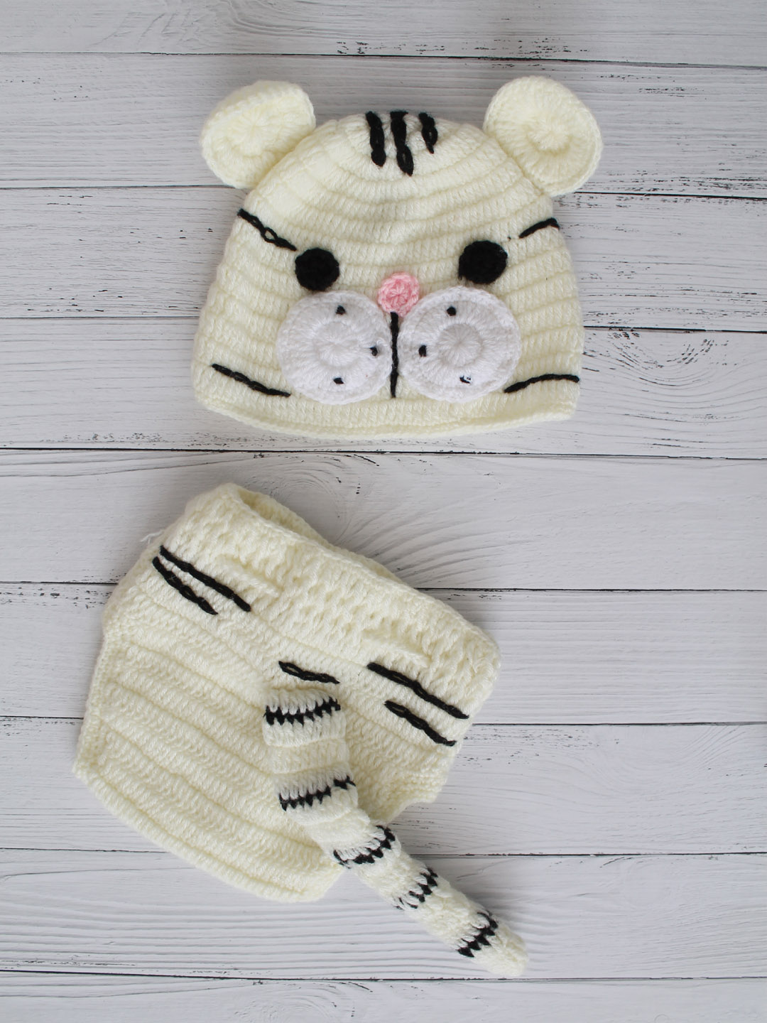 Kitty Design Newborn Shoot Props - Cream Animal Photo Props