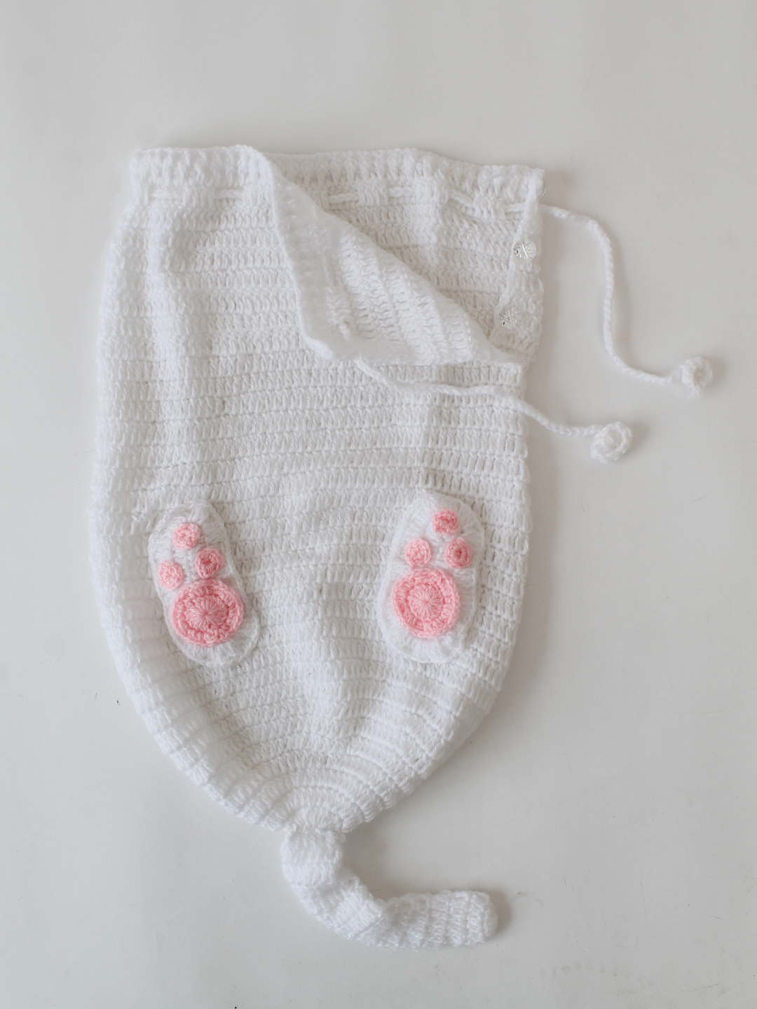 Kitty Newborn Photoshoot Prop - White Designer Photo Props