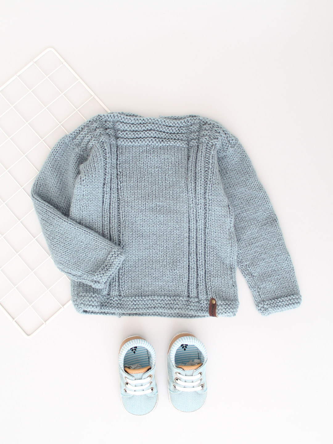 Knit & Purl Stitch Boat Neck Sweater - Grey