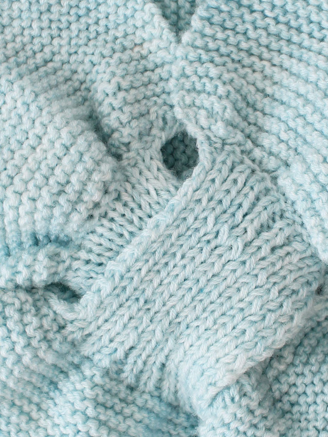 Knit Leaf Neck Warmer for Women - Sky Blue