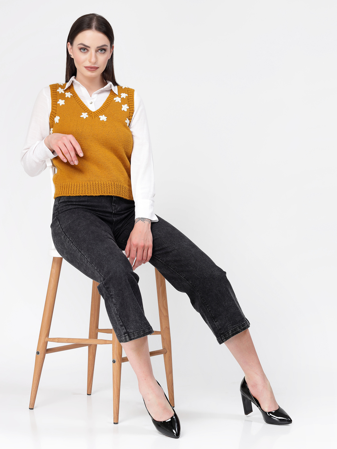 Women Handknitted Floral Embroidered Sweater Vest - Mustard