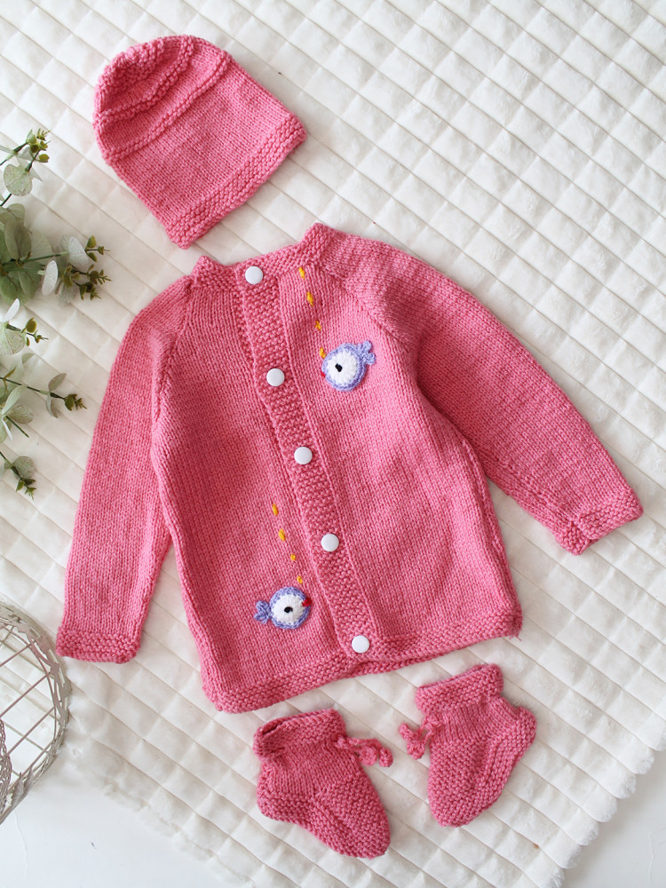 Image of Woonie Handknitted Full Sleeves Fish Applique Cardigan with Cap &amp; Socks Set - Pink