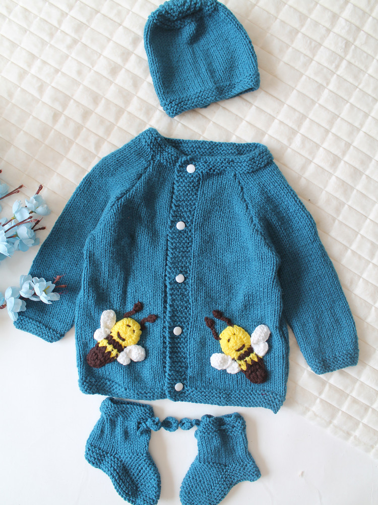 Image of Woonie Handknitted Full Sleeves Bee Applique Sweater with Cap &amp; Socks - Blue