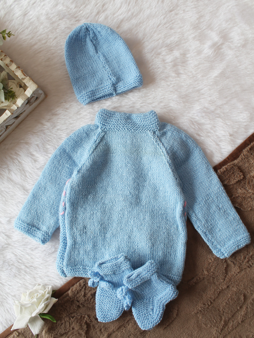 Woonie Handknitted Full Sleeves Bear Face Applique Detailed Cardigan with Cap & Socks Set - Sky Blue