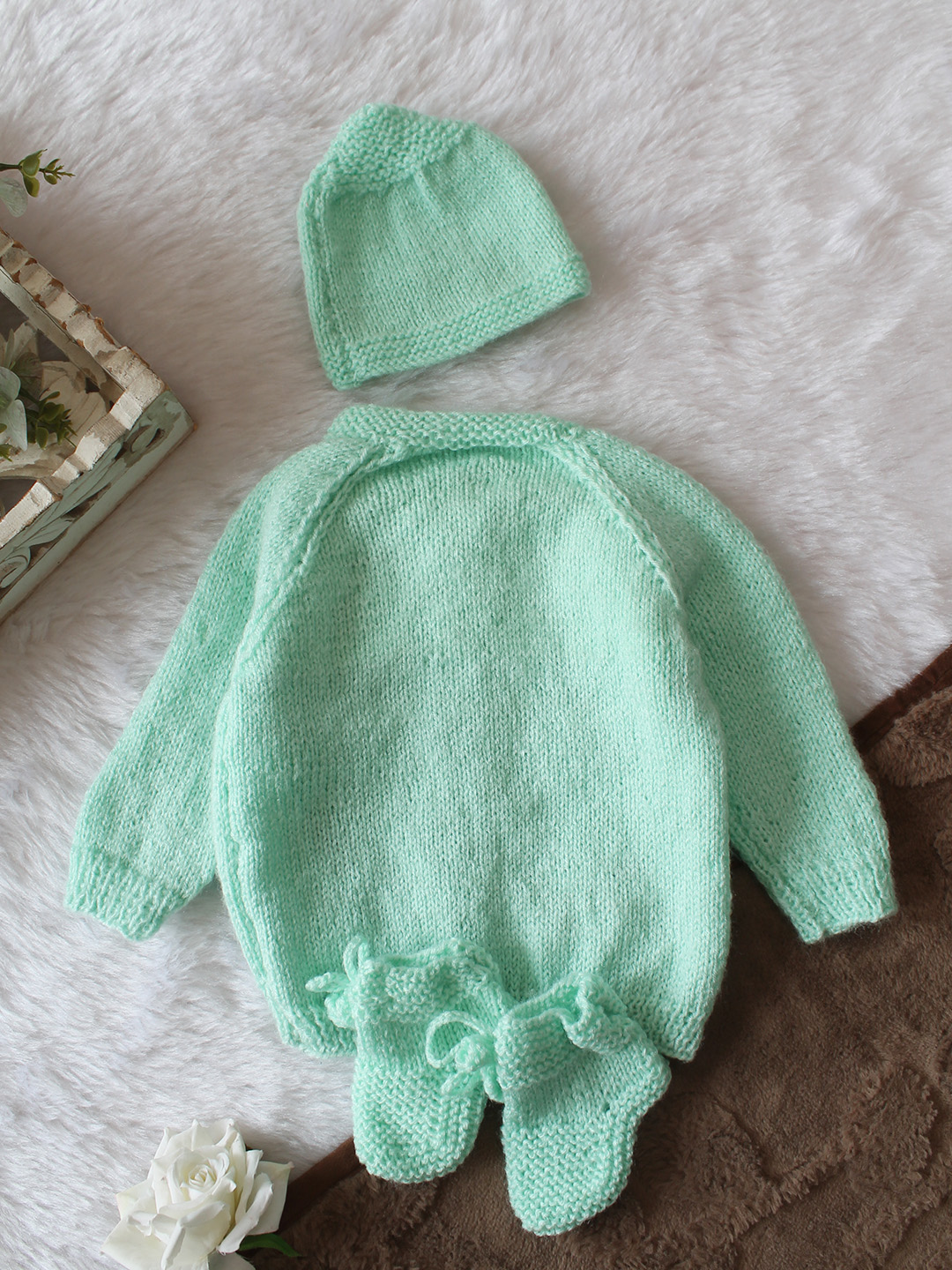 Woonie Handknitted Full Sleeves Butterfly Applique Detailed Cardigan with Cap & Socks Set - Light Green