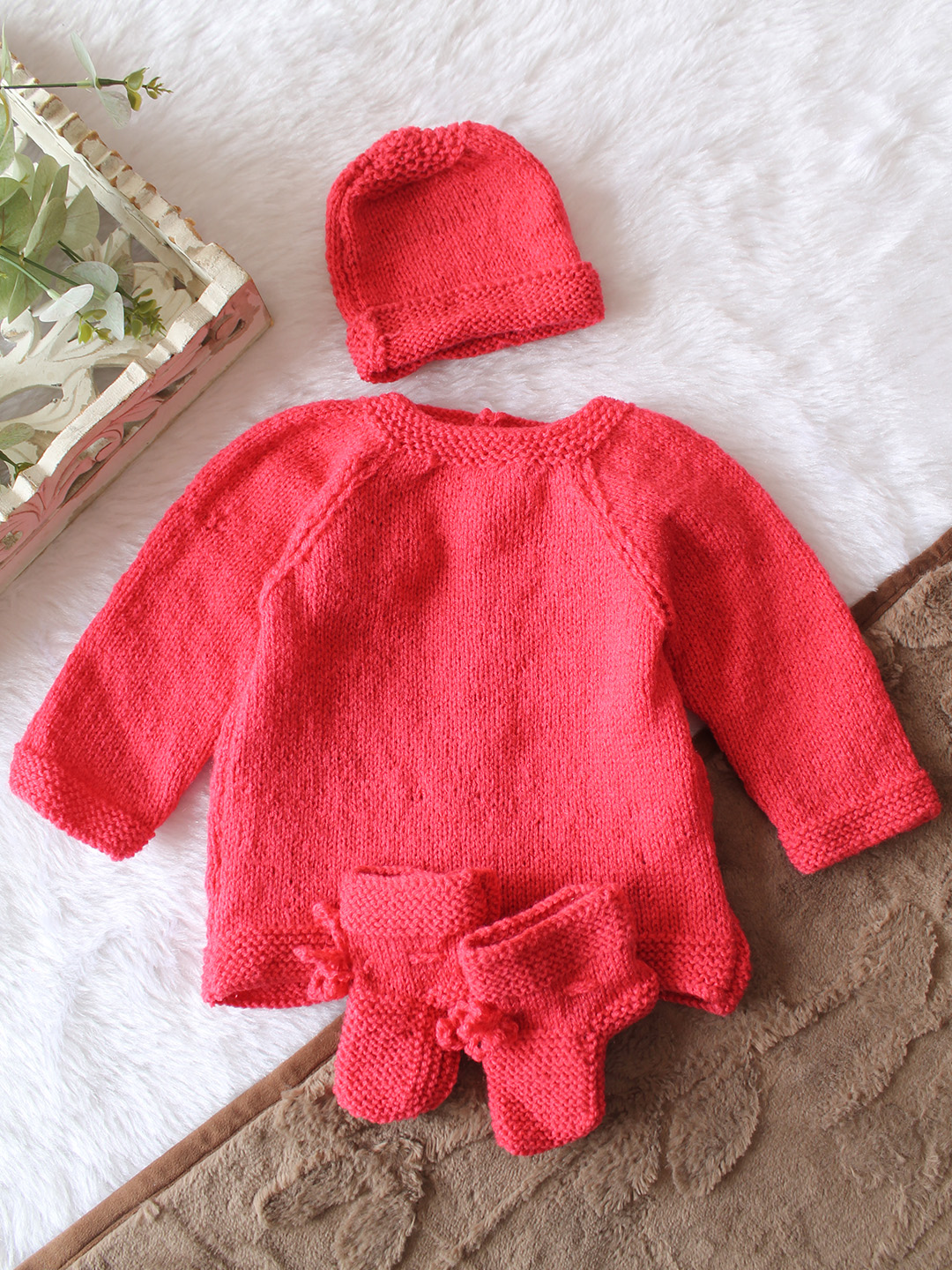 Woonie Handknitted Full Sleeves Bear Face Applique Detailed Cardigan with Cap & Socks Set - Coral