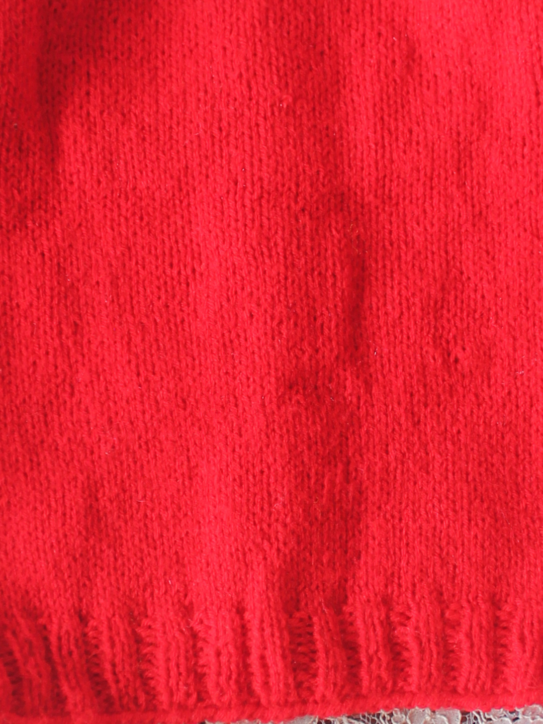 Woonie Handknitted Heart Embroidered Sweater - Red