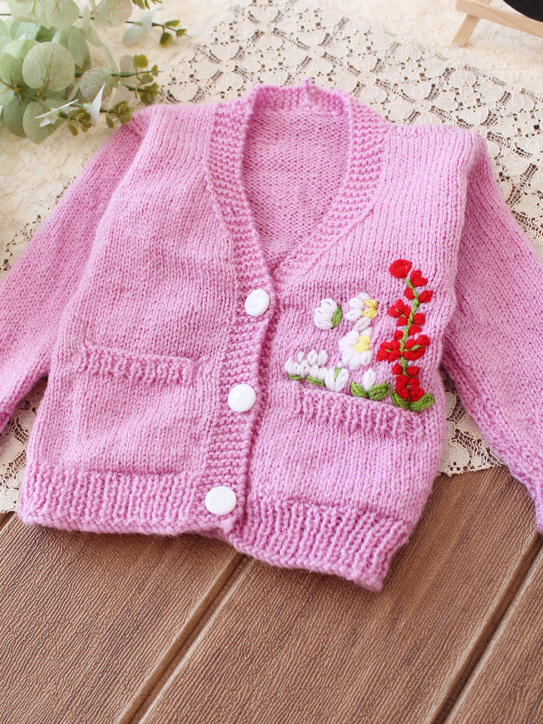 Woonie Handknitted Floral Embroidered with Pocket Detailed Sweater - Purple