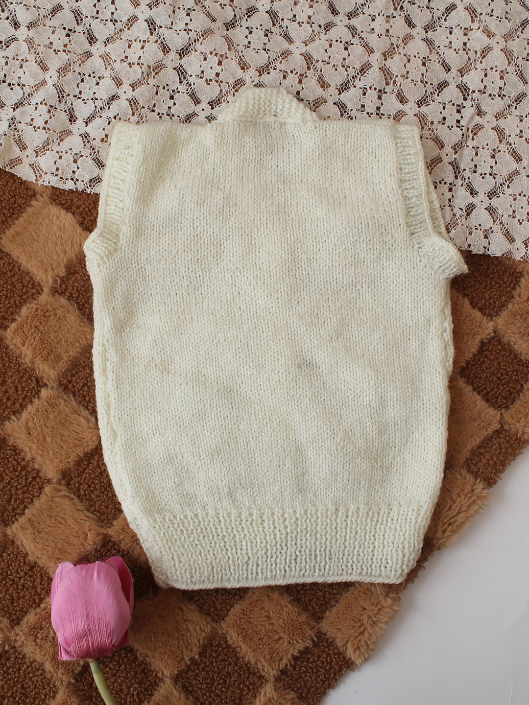 Woonie Handknitted Strawberry Applique SweaterVest - Cream