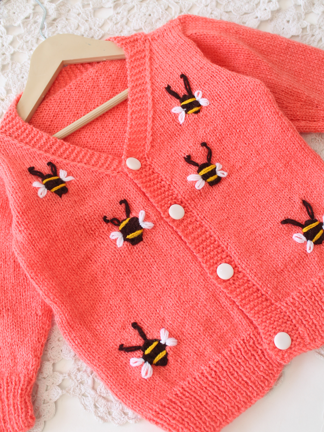 Woonie Handknitted Bee Embroidered Sweater - Peach