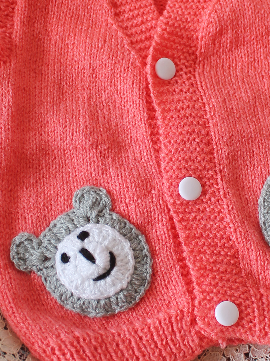 Woonie Handknitted Sleeveless Bear Face Applique Vest - Peach