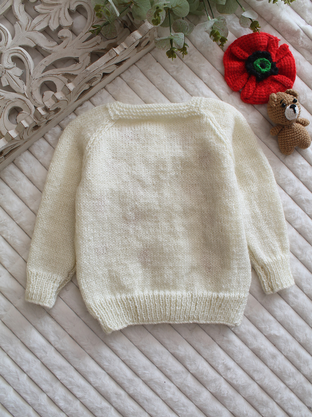 Woonie Handknitted Heart Embroidered Sweater - Cream